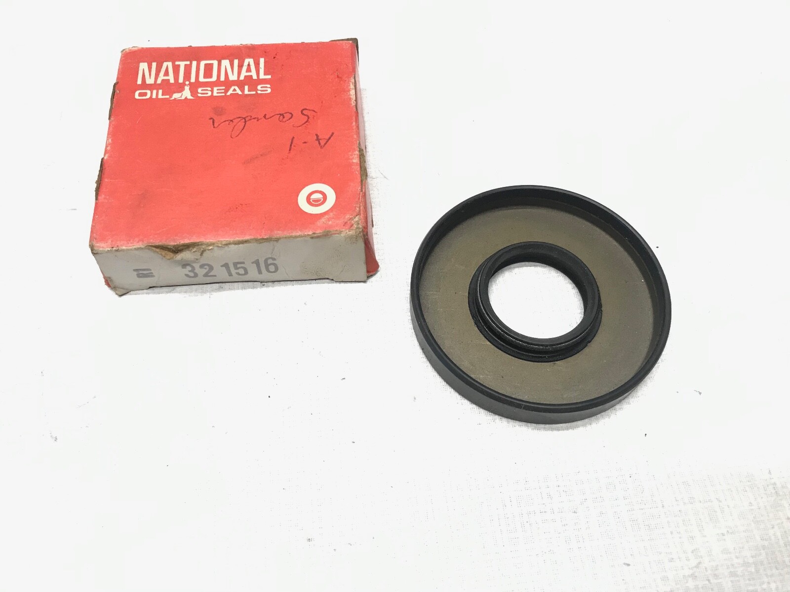 GENUINE 321516 National Seal FAST SHIPPING GENUINE 321516 National Seal FAST SHIPPING