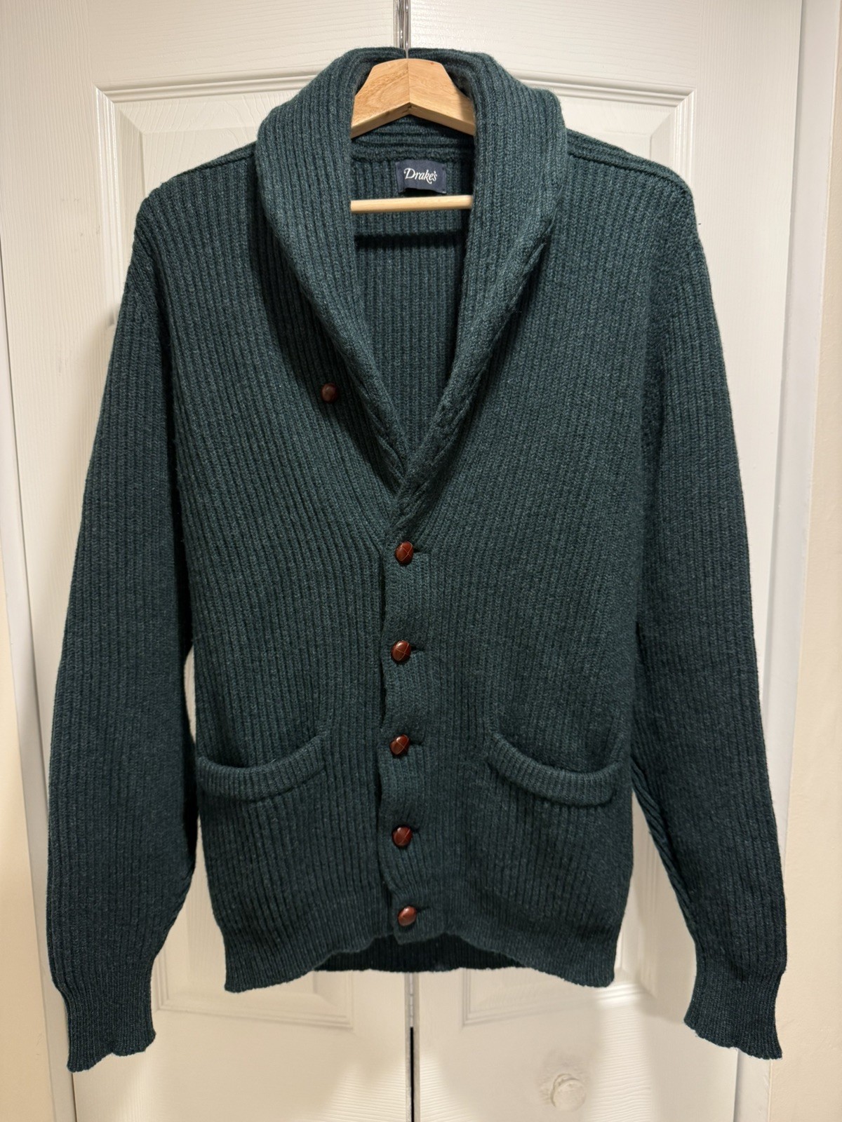 Drake’s London Men’s Dark Green Shawl Neck Ribbed Lambswool Cardigan Sweater 40