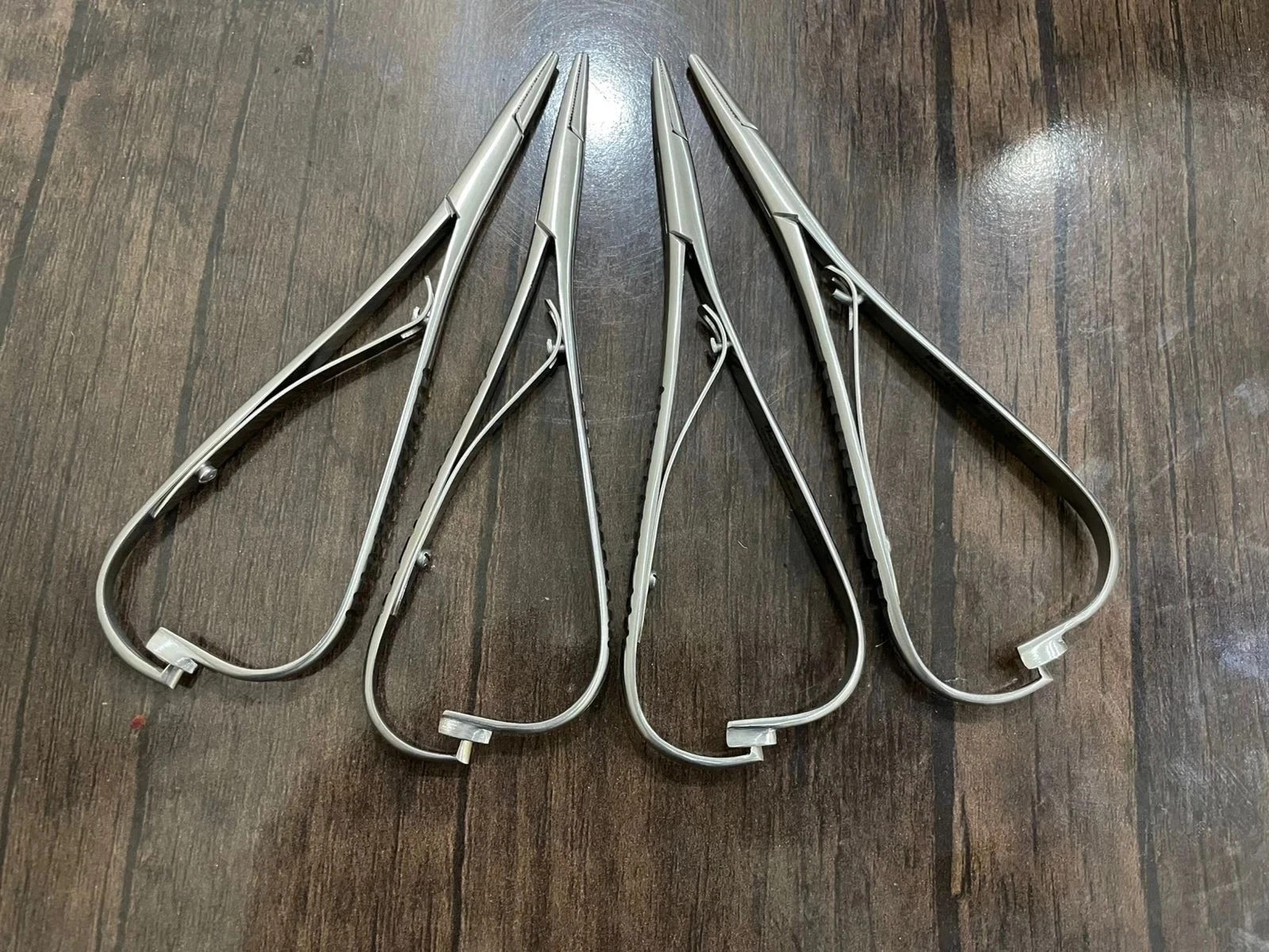 HU FRIEDY Mathieu Narrow Tip Orthodontic Plier | 678-330 Lot of 4 PCS
