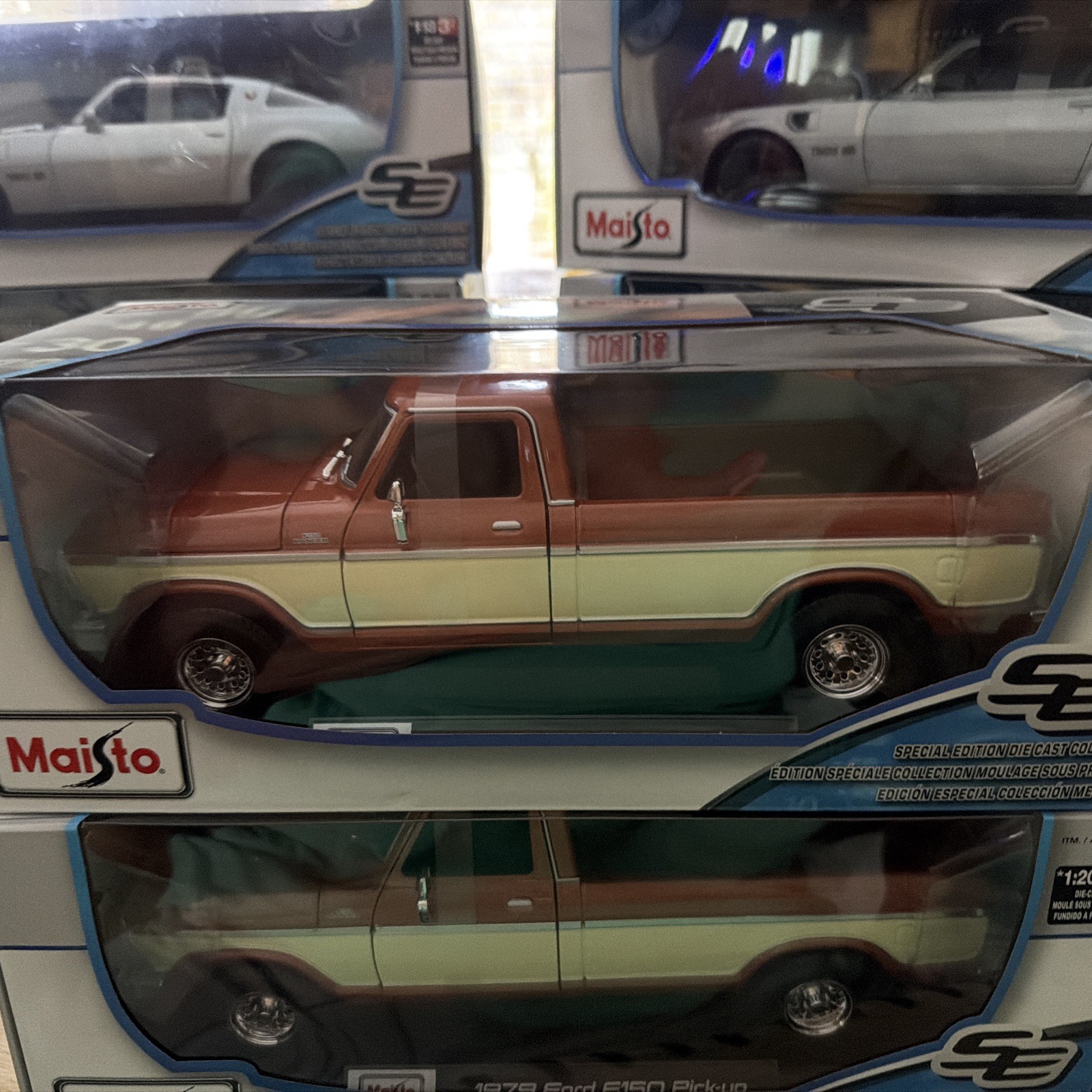 Maisto Special Edition 1979 Ford F150 Pick-up Truck 1:20 Diecast Brown NIB