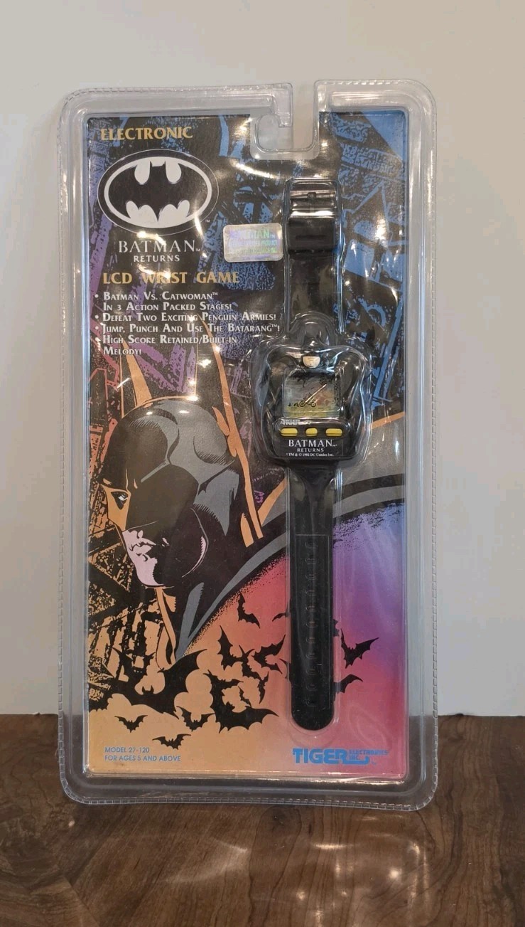 Batman Returns Tiger Electronics LCD Wrist Watch 1992 Brand New Sealed Batman Returns Tiger Electronics LCD Wrist Watch 1992 Brand New Sealed