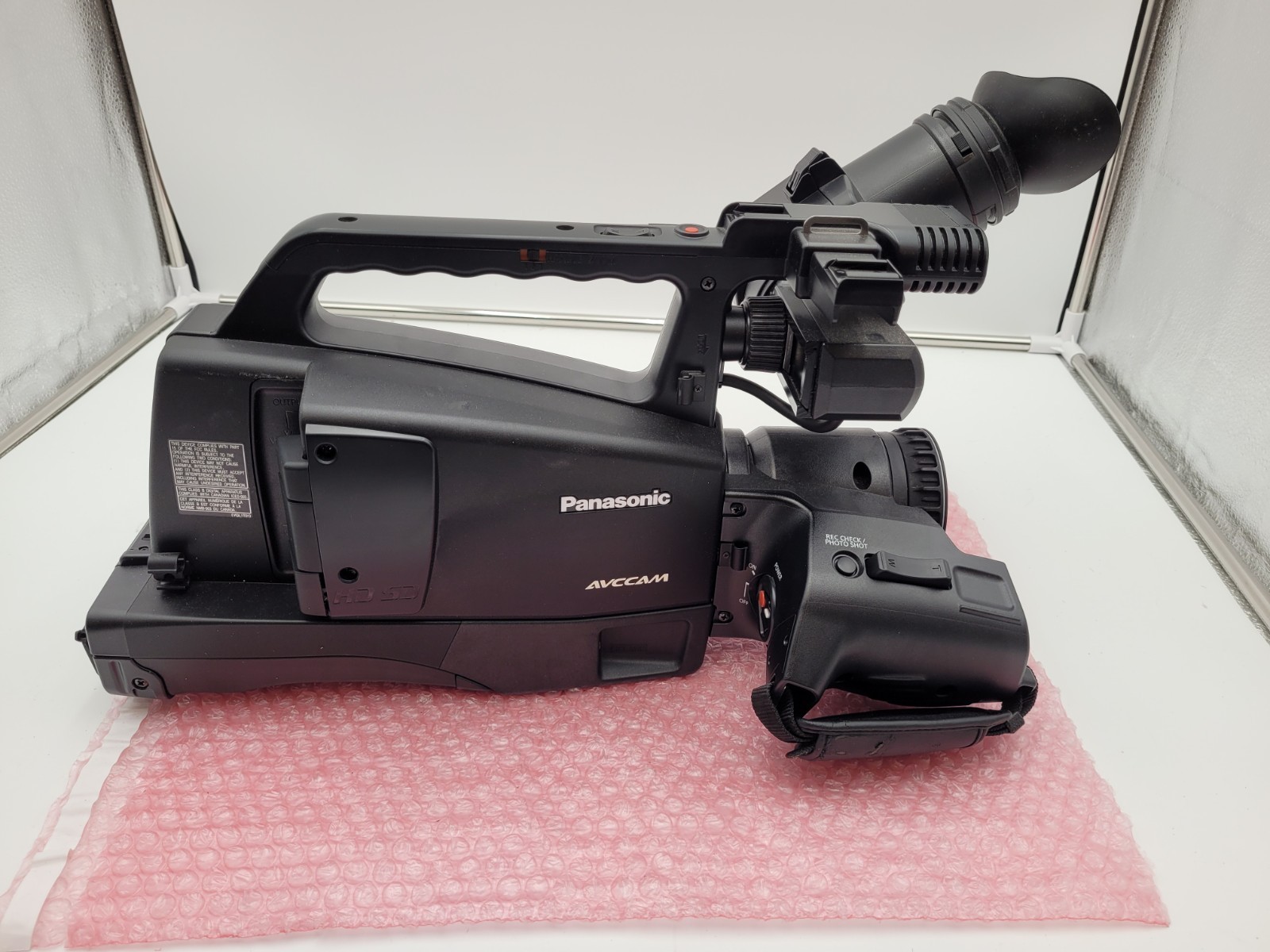 Panasonic AVCCAM AG-HMC80P Professional HD Camcorder – VGN1P69-1 – Power On Test