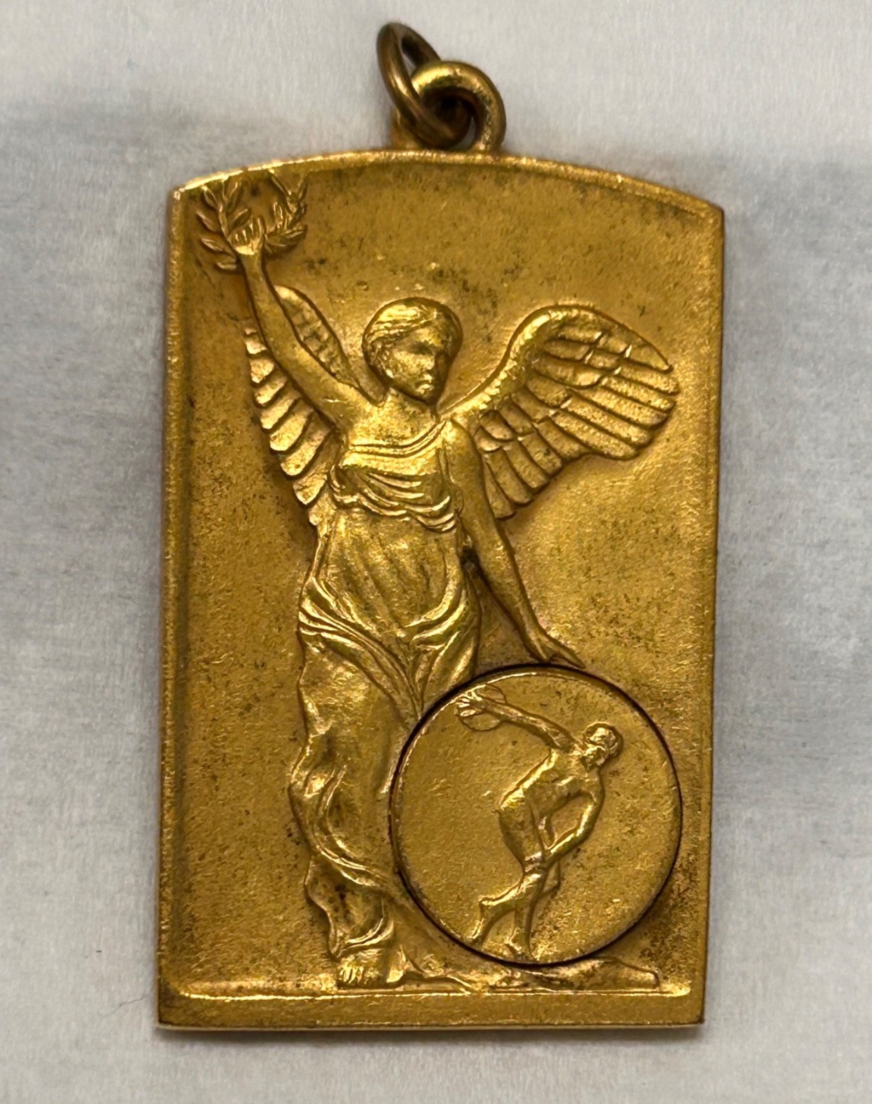 vtg 1948 balfour mid south 1st place medal pendant gold tone vtg 1948 balfour mid south 1st place medal pendant gold tone