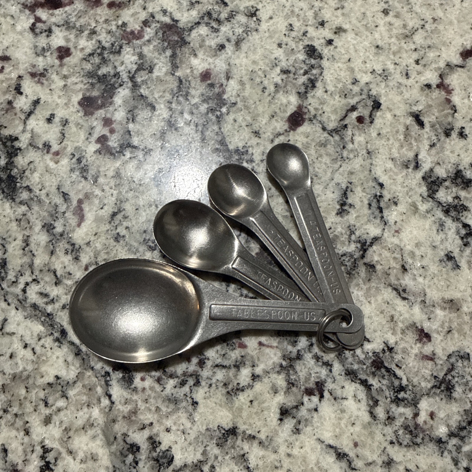 Vintage Aluminum Metal Nesting Oval Measuring Spoons With Ring US Std Set of 4 Vintage Aluminum Metal Nesting Oval Measuring Spoons With Ring US Std Set of 4