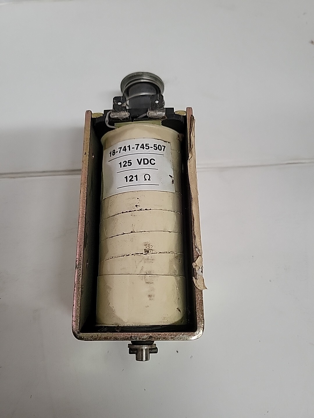 SIEMENS 18-741-745-503 CLOSING COIL (Unused Shelf Stock) SIEMENS 18-741-745-503 CLOSING COIL (Unused Shelf Stock)