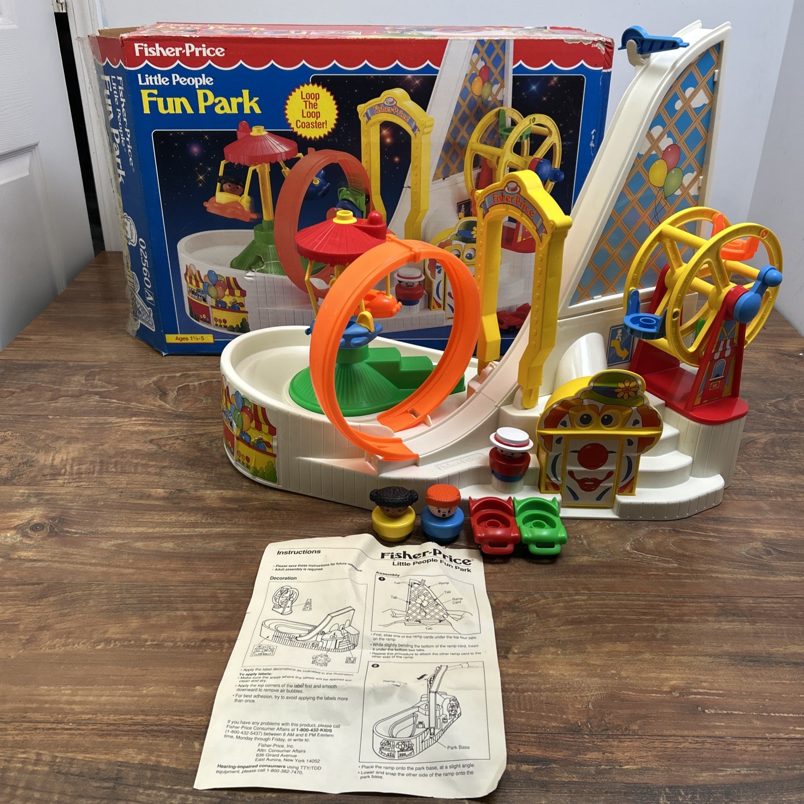 1992 Vintage Fisher Price Little People Fun Park w/Loop the Loop Coaster 02560A