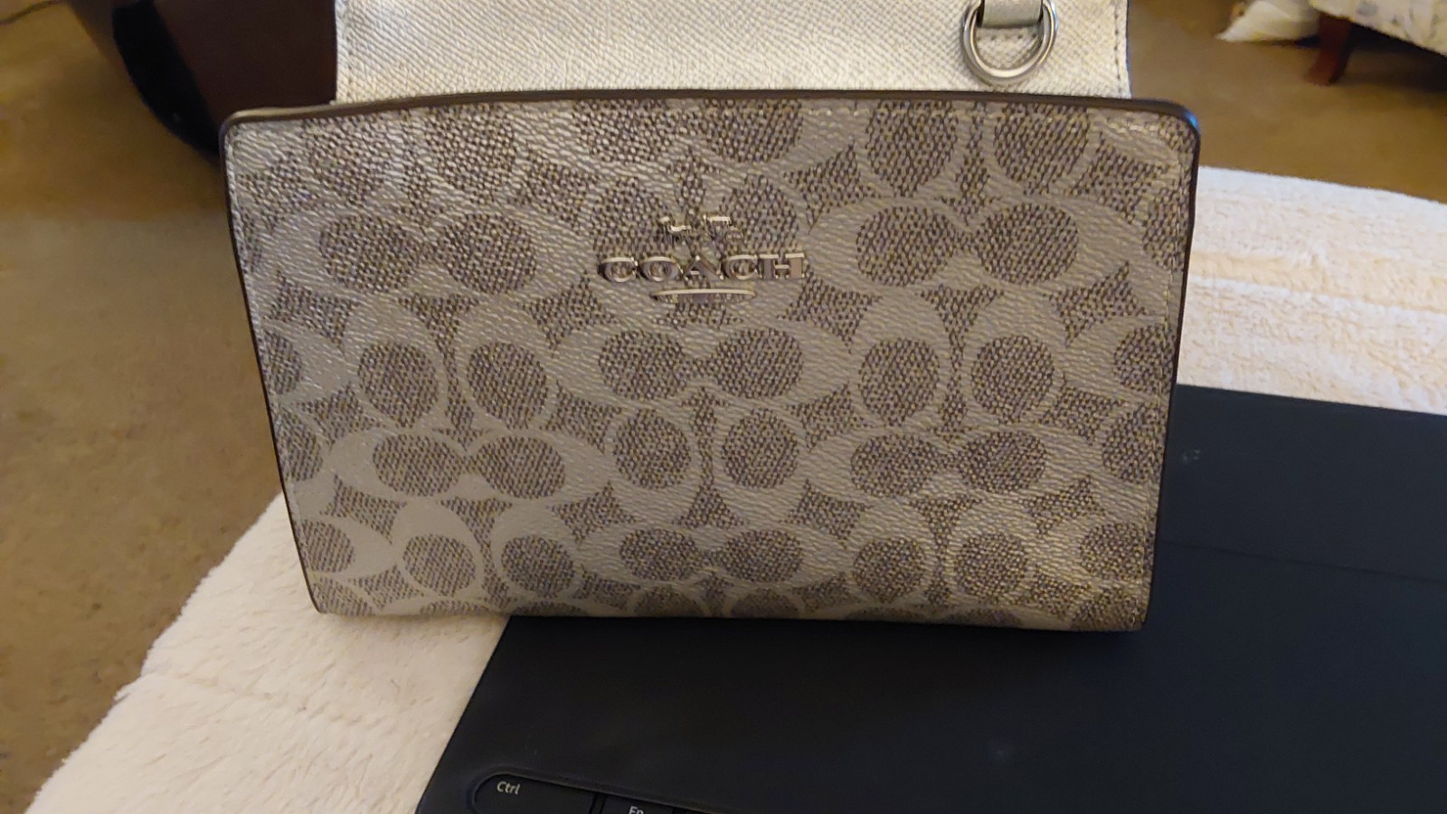 Coach CCK70  Crossbody Bag In Signature Canvas Leather 