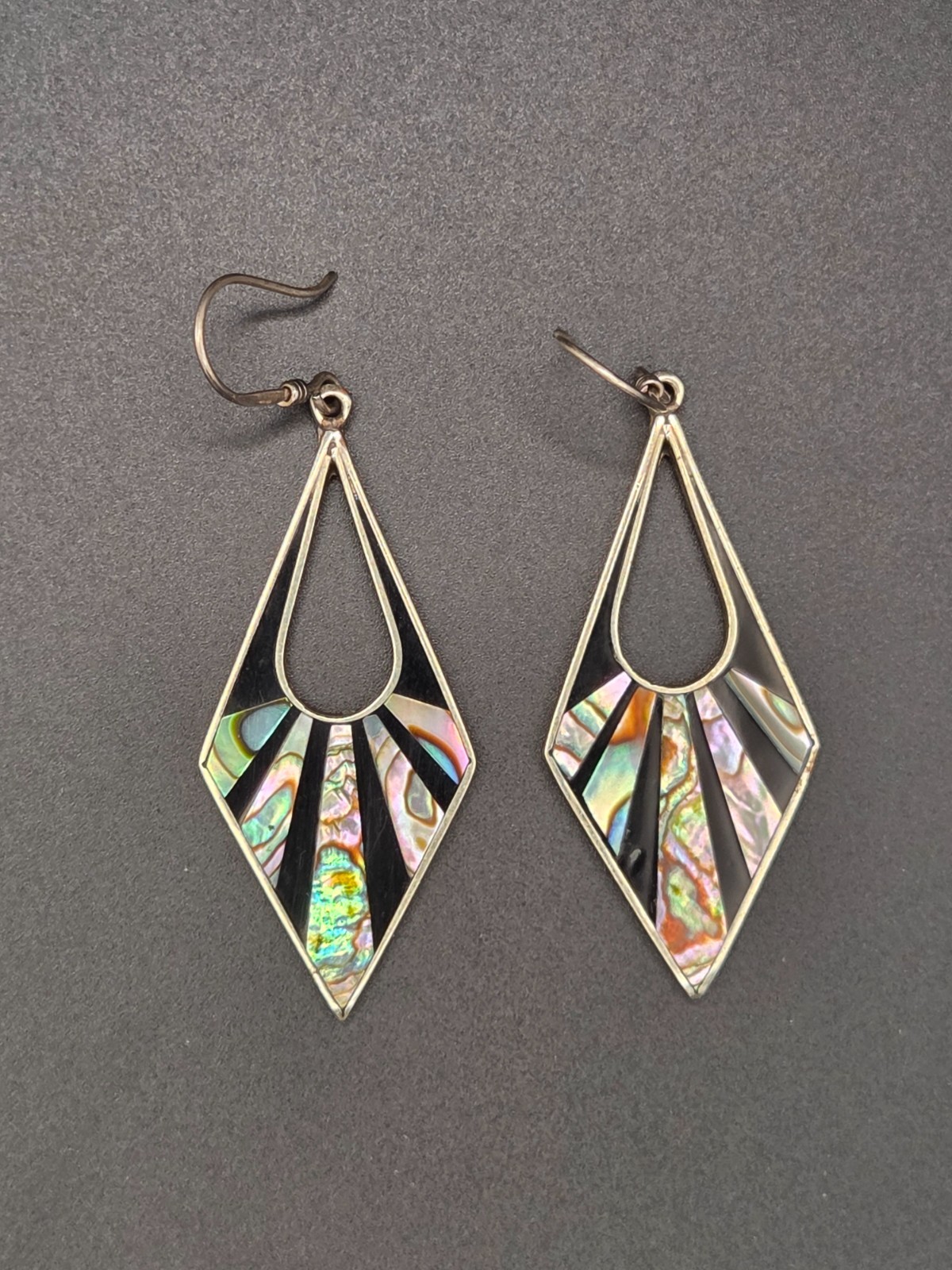 Vintage Earrings Alpaca Mexico Abalone Shell Inlay Black Kite Dangle Silver Tone