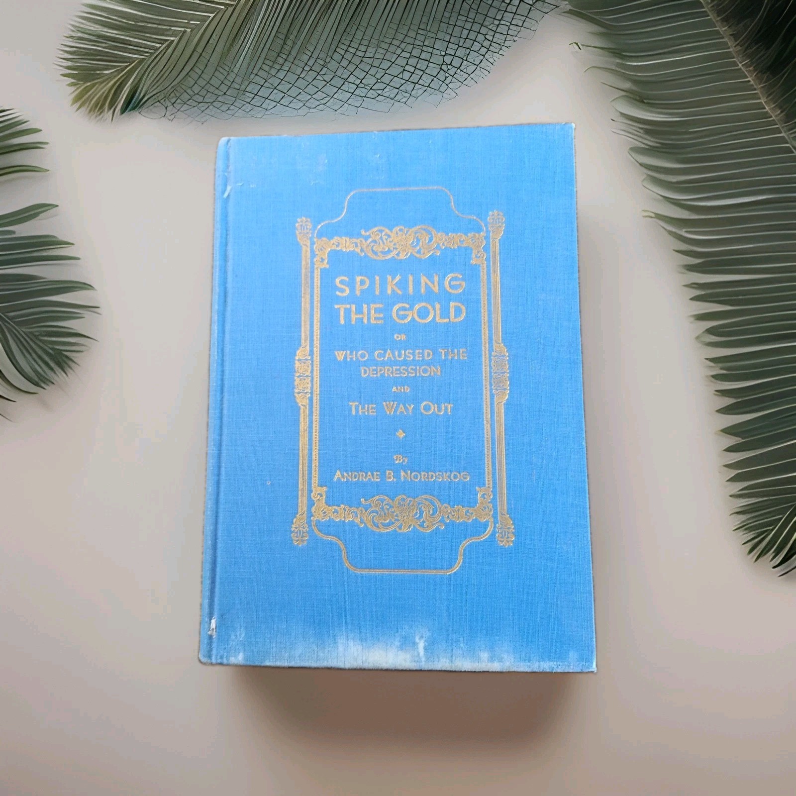 RARE 1932 FIRST EDITION: 