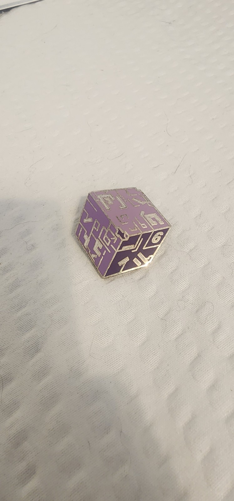 Fortnite Season 6 The Cube Employee Exclusive Pin Fortnite Season 6 The Cube Employee Exclusive Pin