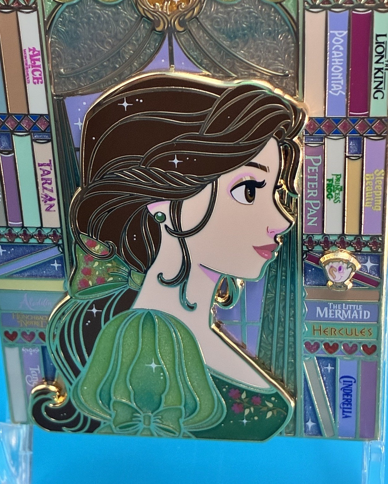 Beauty & The Beast Fantasy Pin/Profile Of Belle/Green Dress/library Beauty & The Beast Fantasy Pin/Profile Of Belle/Green Dress/library