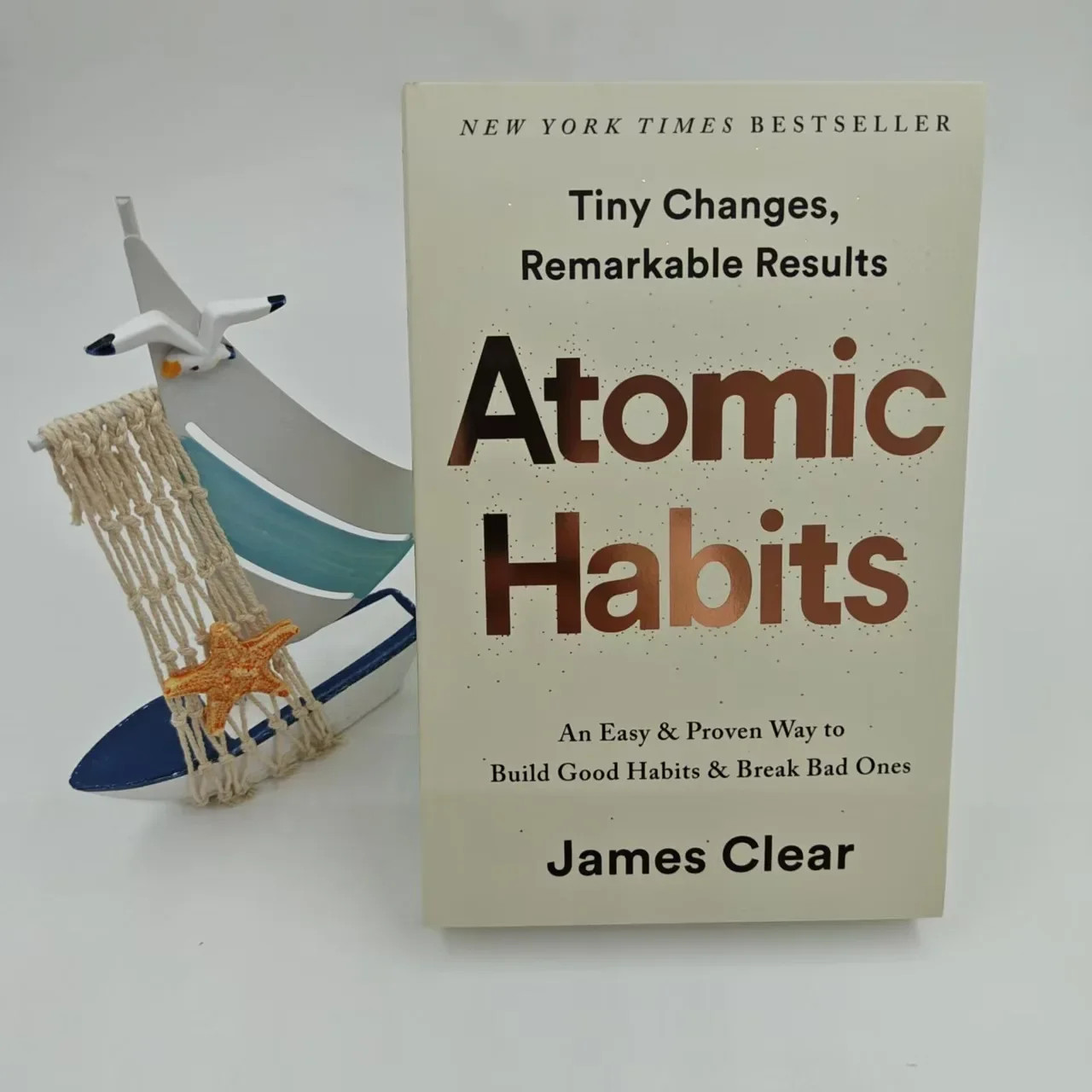 Atomic Habits by James Clear - Non Fiction - Paperback Atomic Habits by James Clear - Non Fiction - Paperback