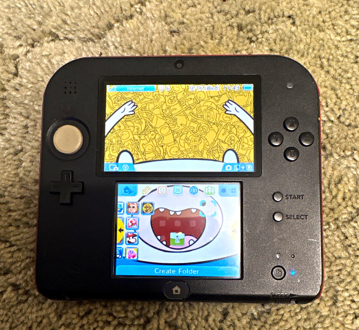 Nintendo 2DS Handheld Console Black/Red 4GB Wi‑Fi Region Free FTR-001 Nintendo 2DS Handheld Console Black/Red 4GB Wi‑Fi Region Free FTR-001