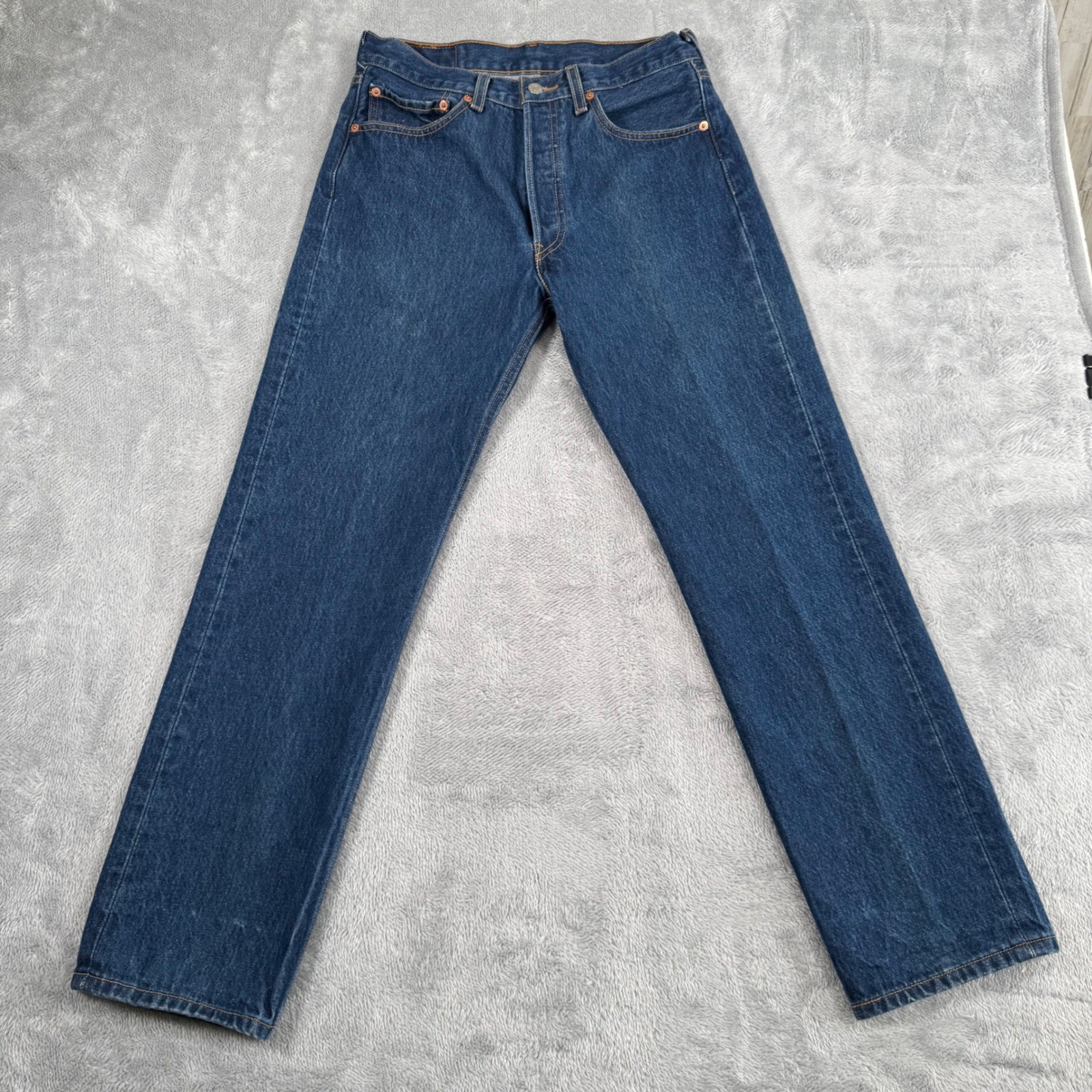 VTG Levi\'s Jeans Mens 32x33 Fit 30x30 501XX Straight Leg Button Fly Denim Y2K