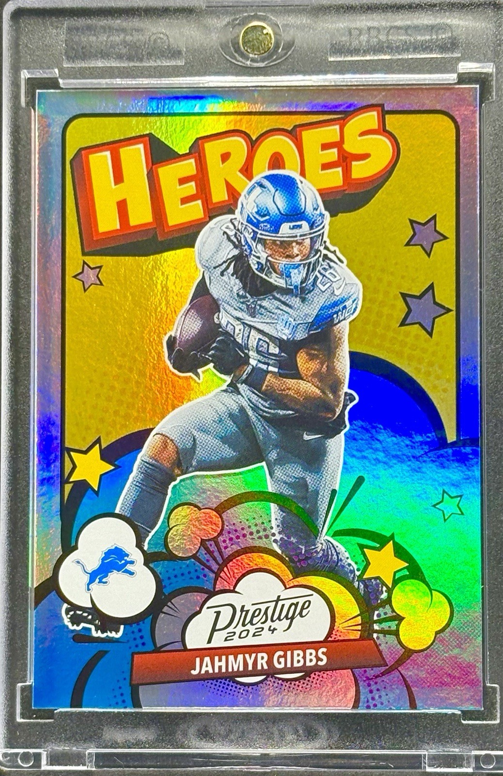 Jahmyr Gibbs RARE  COMIC HOLO REFRACTOR INVESTMENT CARD PANINI  LIONS MINT