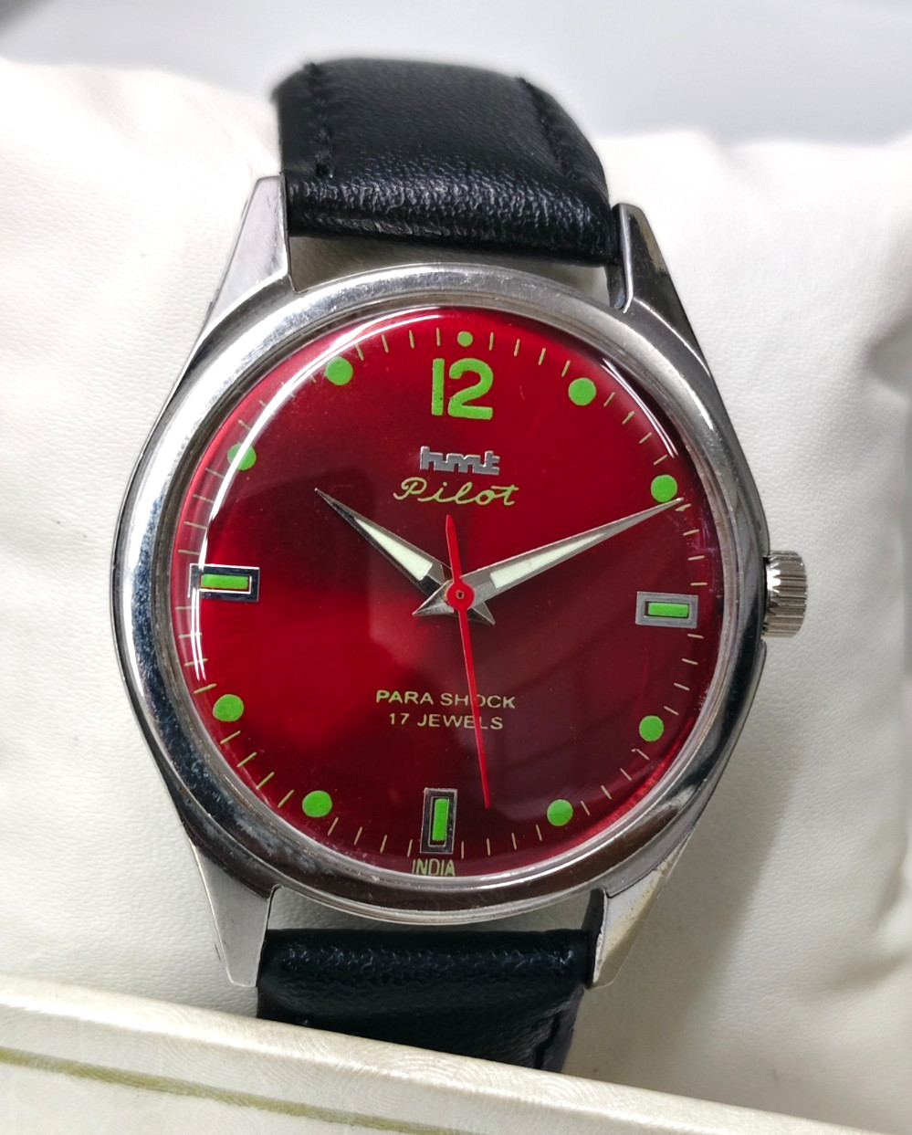 Vintage Refurbished HMT Pilot Red 17 Jewels Mechanical Hand Winding Men\'s Wrist 