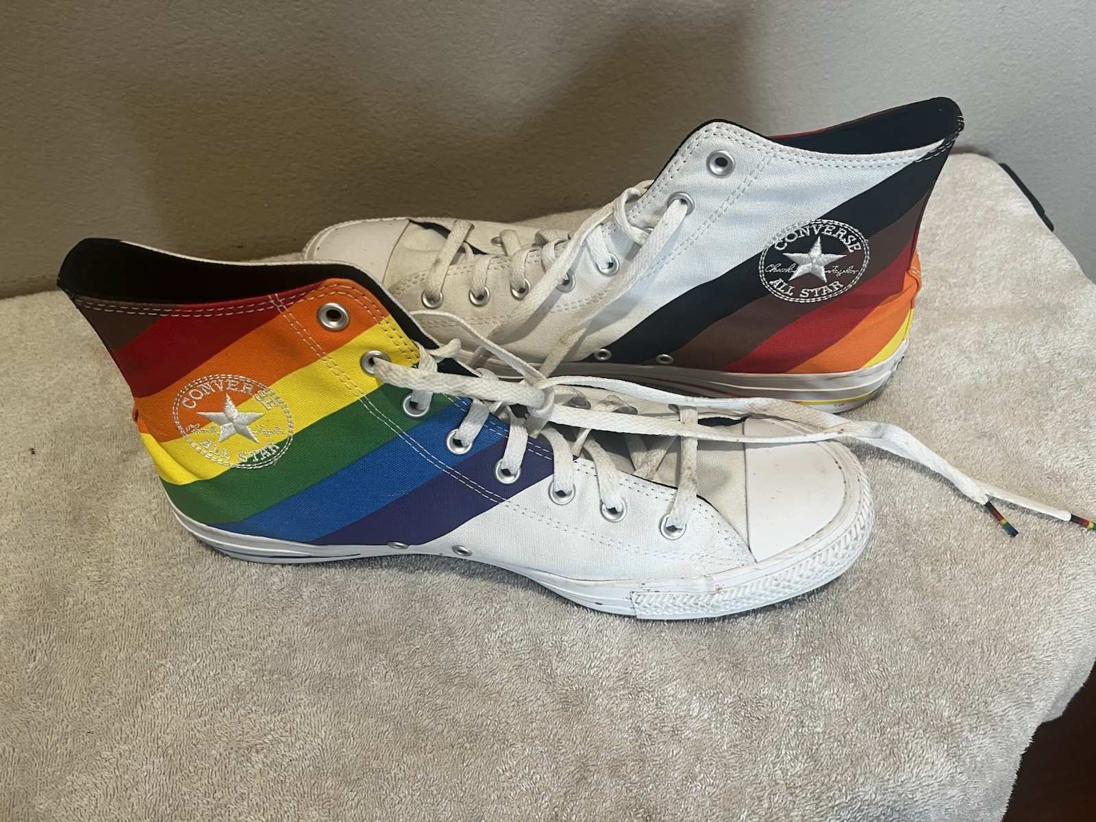 Converse Chuck Taylor All Star High Top Rainbow White 12M/14W