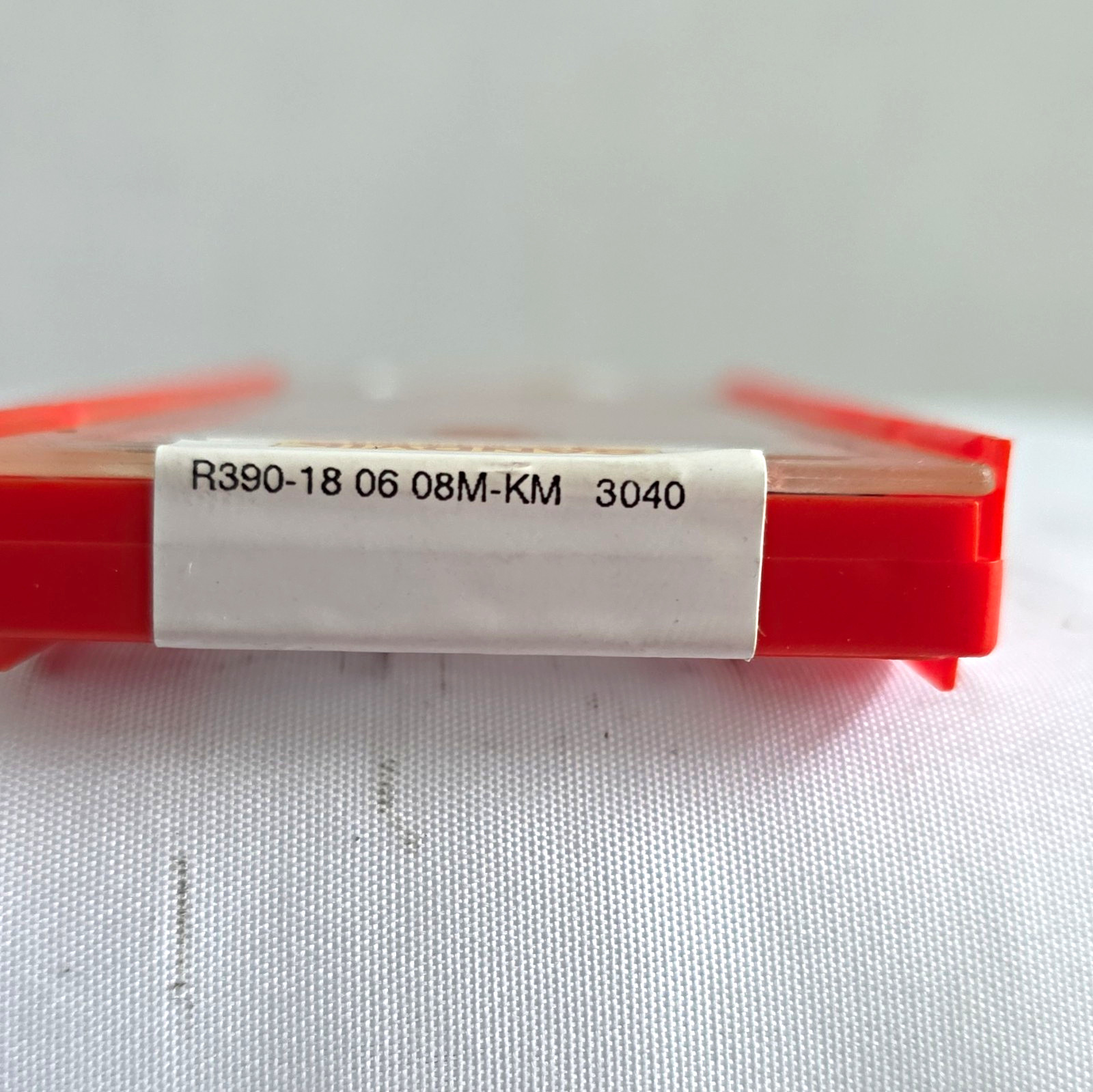 Sandvik R390-18 06 08M-KM 3040 CoroMill 390 Carbide Inserts 5745665 Qty 10