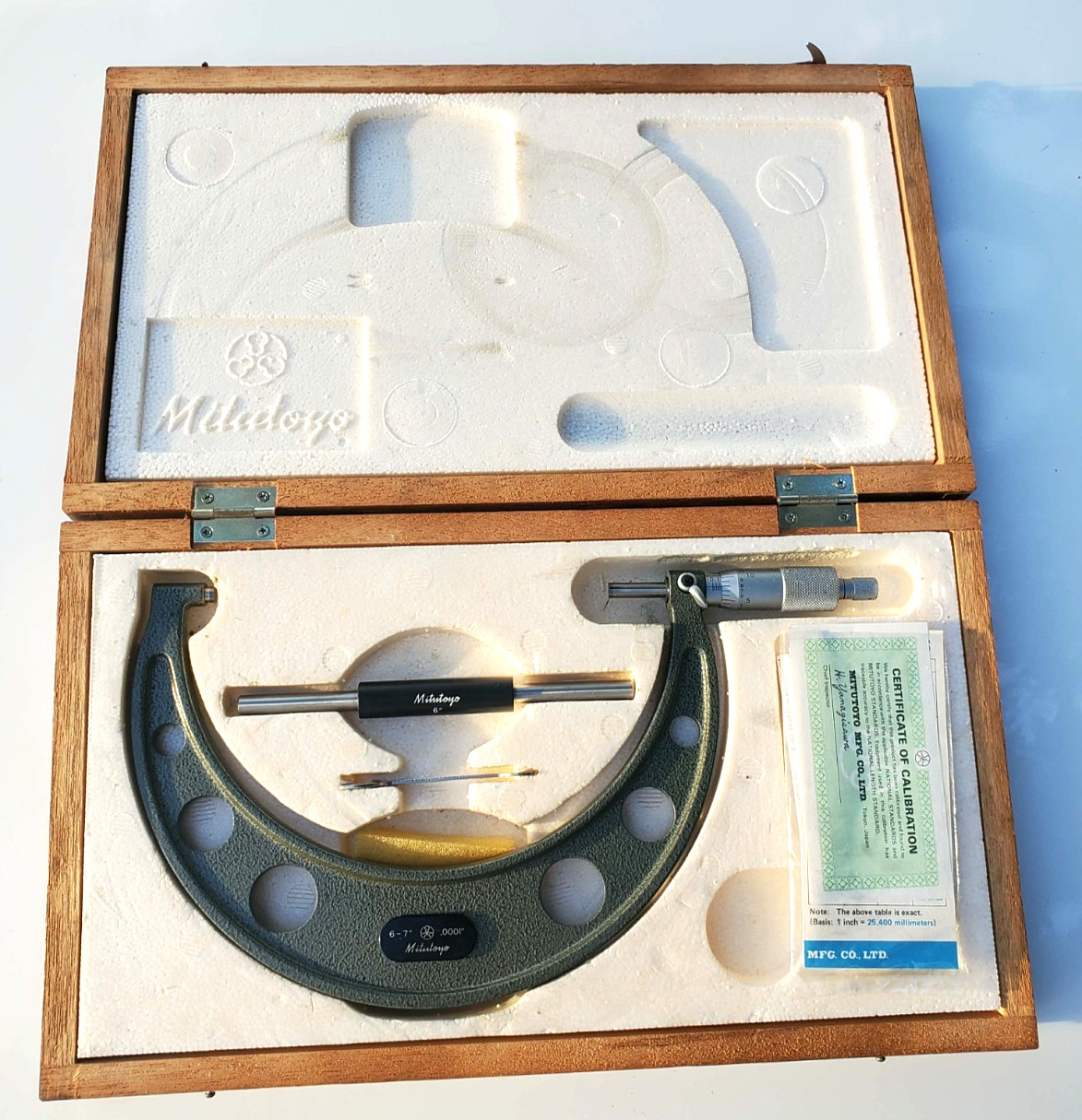 MITUTOYO OUTSIDE MICROMETER 103-221A