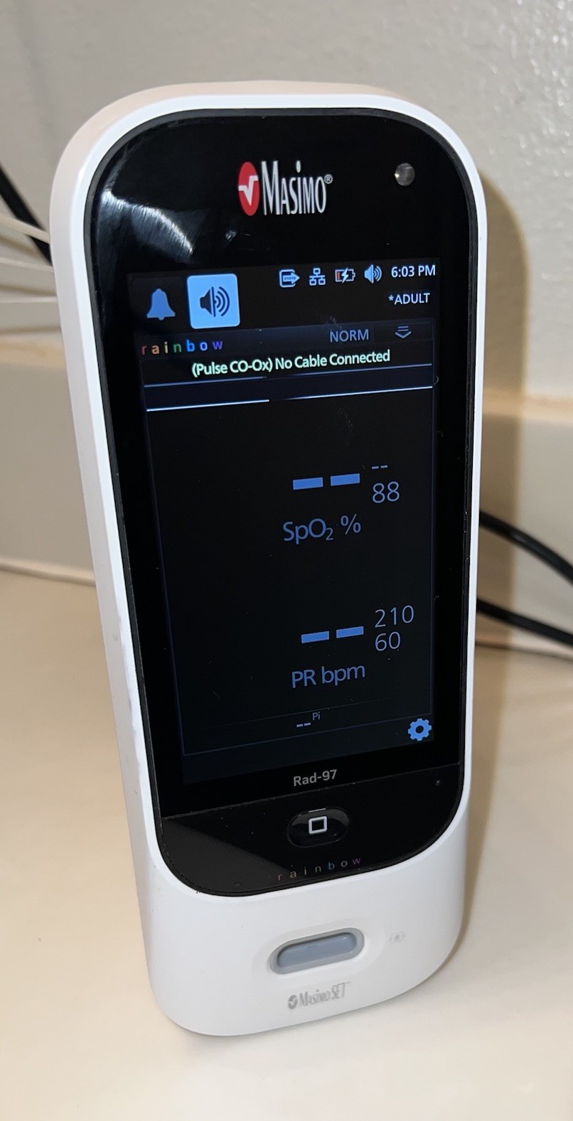 Masimo SET RAD-97 Rainbow Patient Ready Monitor 
