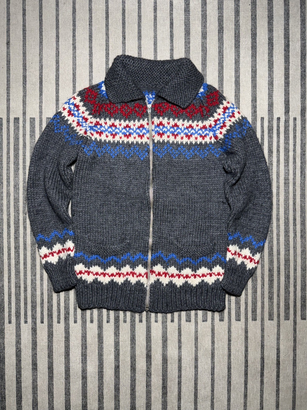 Vintage 1960s Hand Knit Wool Cowichan Style Zipper Cardigan Sweater