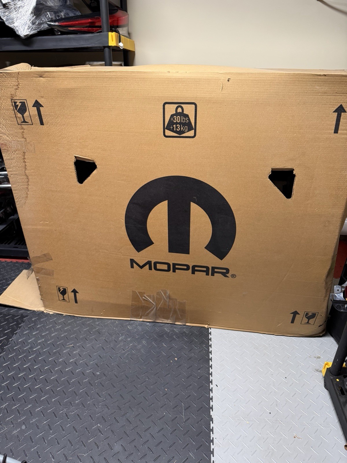 2014-2022 JEEP GRAND CHEROKEE LIFT GATE PANEL NEW OEM