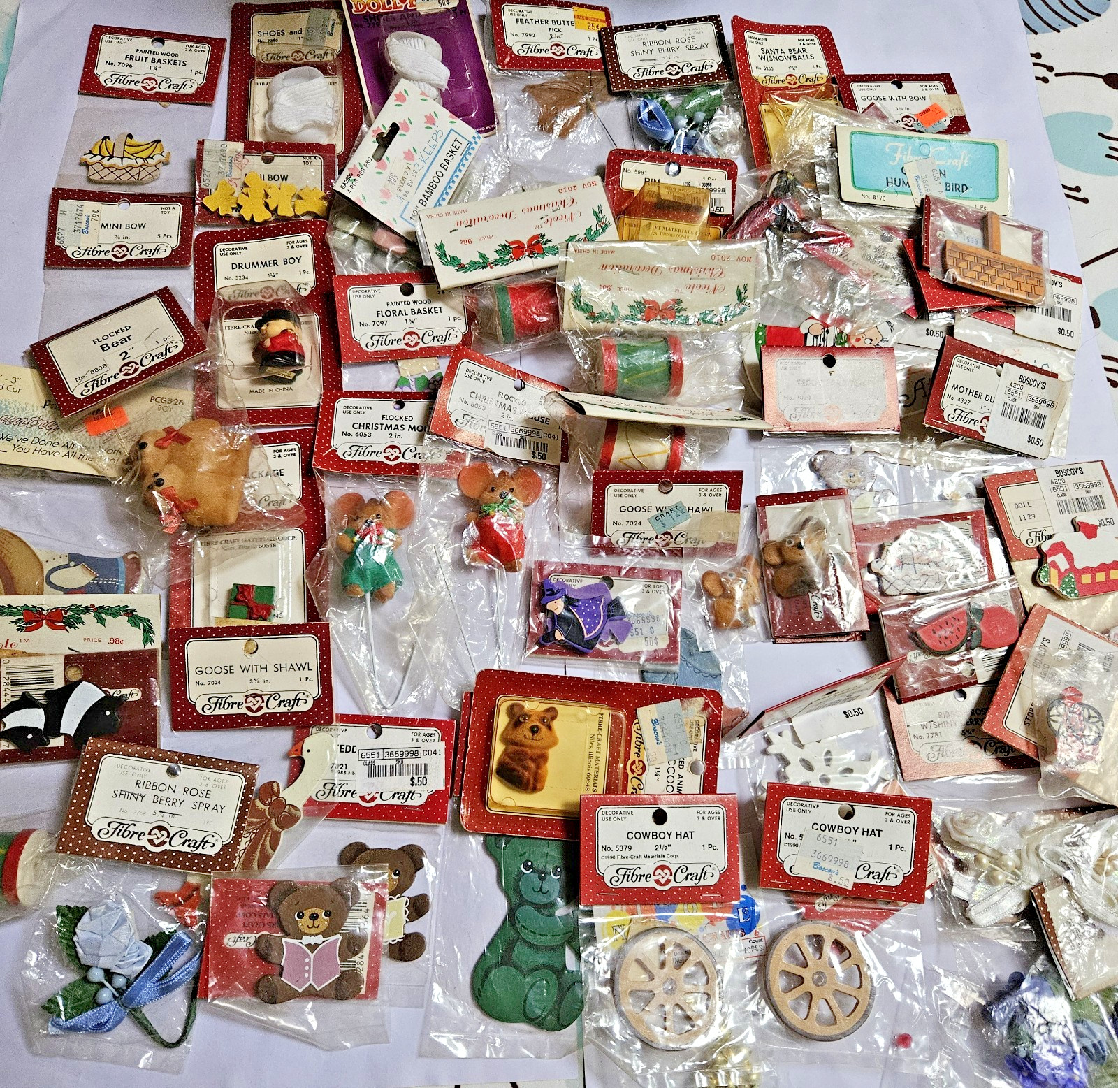 Vintage Fibre Craft & Country Originals Miniatures LOT of 60 Flocked, Wood ++ Vintage Fibre Craft & Country Originals Miniatures LOT of 60 Flocked, Wood ++