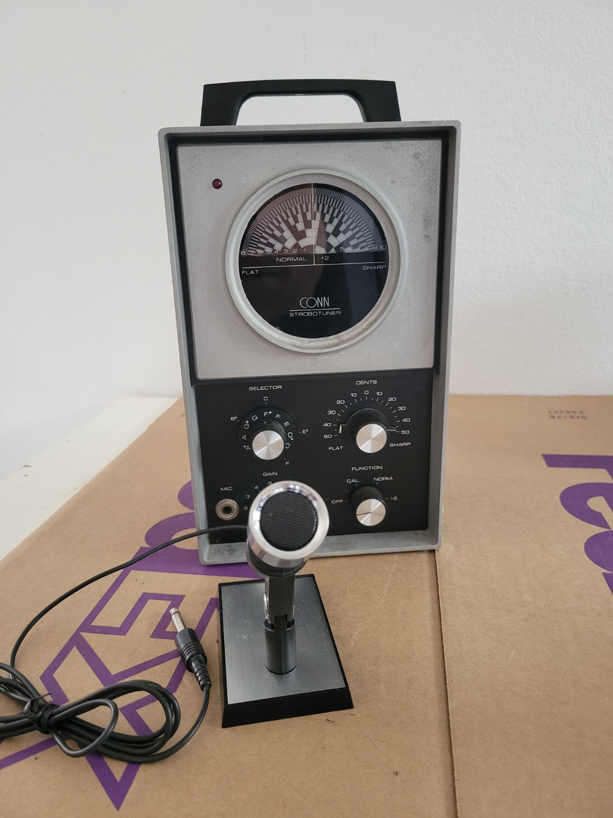 Vintage Conn ST11 Strobotuner Microphone Accessories UNTESTED NO AC CORD Vintage Conn ST11 Strobotuner Microphone Accessories UNTESTED NO AC CORD