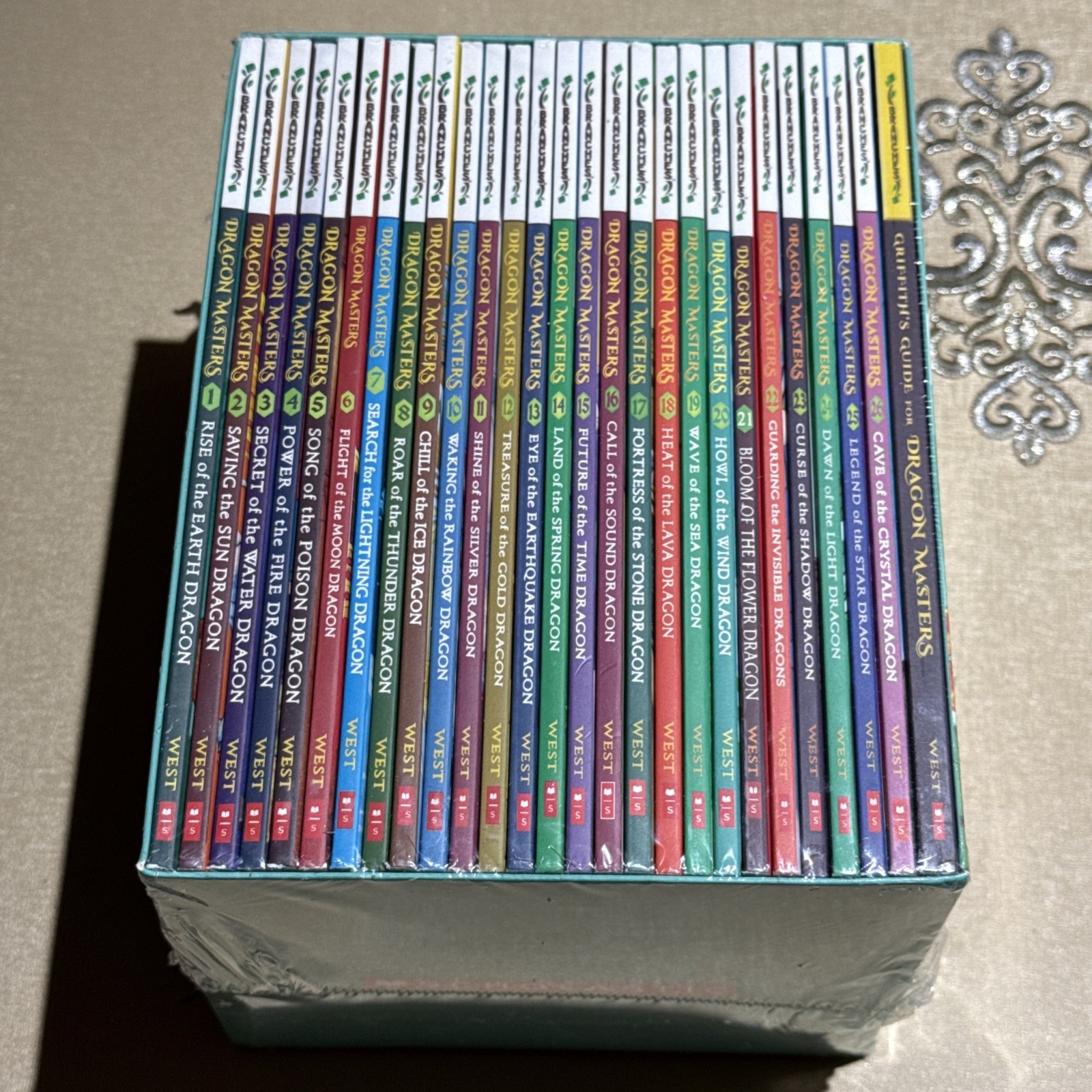 DAMAGE BOX Dragon Masters 27 Books Set Books 1-26+ 1 Epic Guide by Tracey West