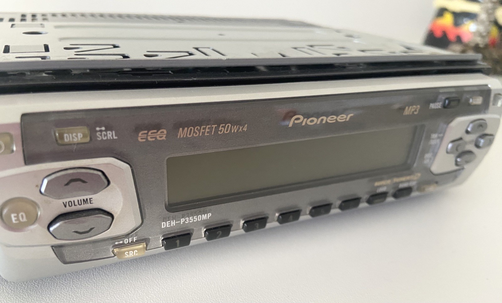 Pioneer DEH-P3550MP CD MP3 Car Stereo Head Unit 50W x4 Vintage 2002 UNTESTED