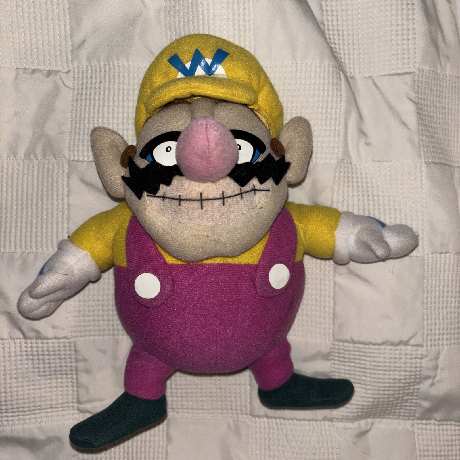 Nintendo Wario 9-inch Plush Toy by Kellytoy Co Vintage 2001