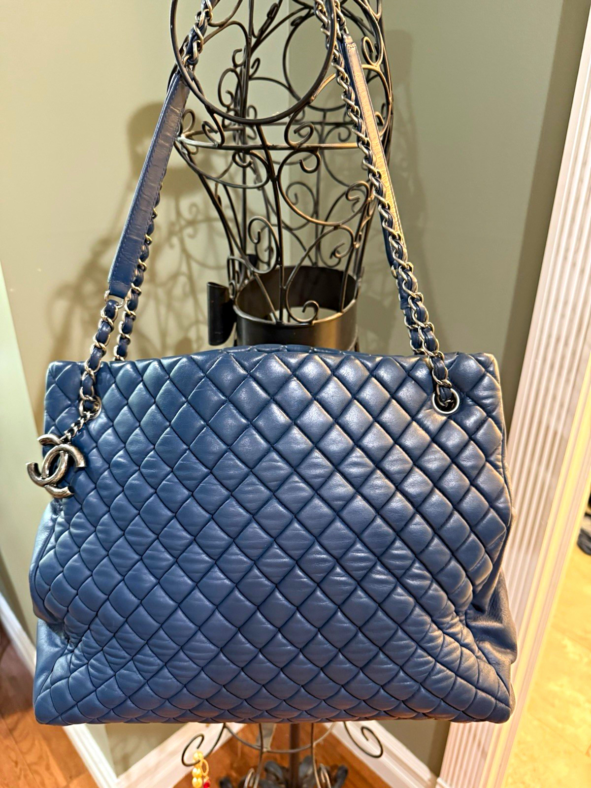 CHANEL Large Quilted Iridescent Calfskin New Bubble Tote Blue w/dustbag
