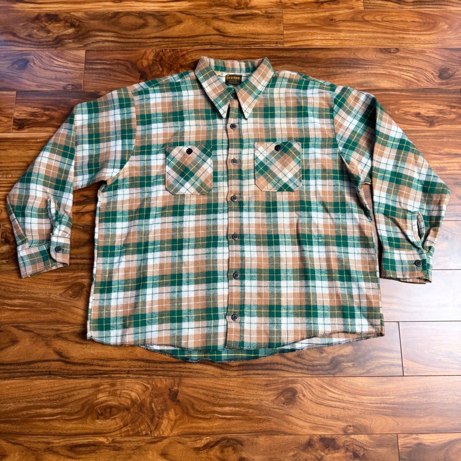 Vintage Dee Cee Flannel Shirt XXL Green Tan Plaid Made in USA Permanent Press