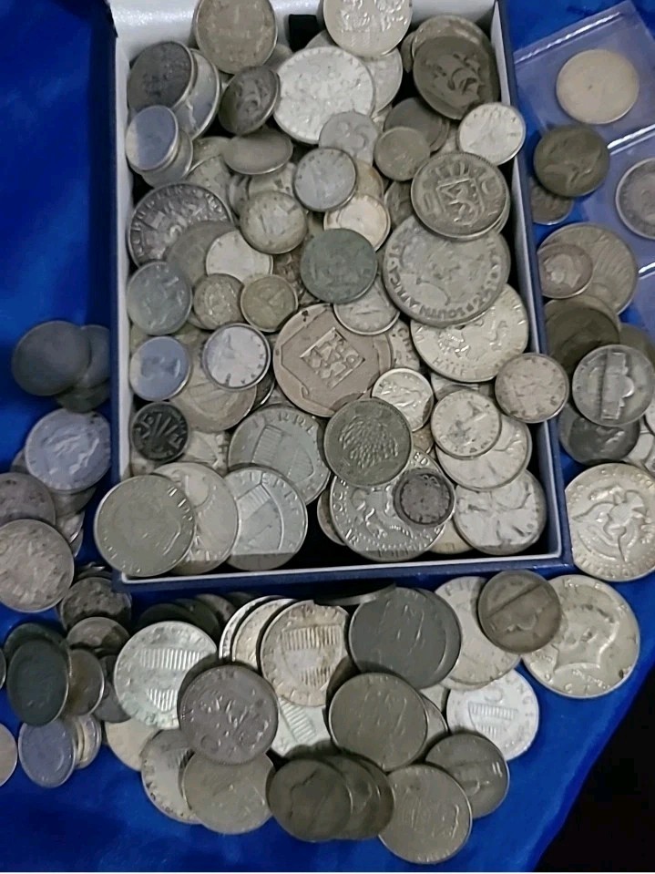 1 Oz Of World Silver Coins Mixed Coins Highly Collectible, Silver Investment 