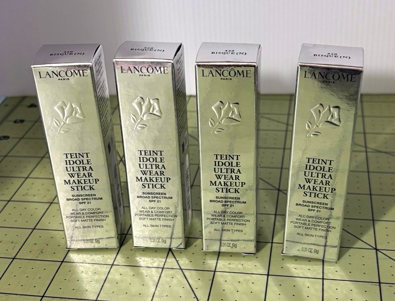 4 Lancôme Teint Idole Ultra Wear Foundation Stick SPF 21 420 Bisque (N) 0.31oz