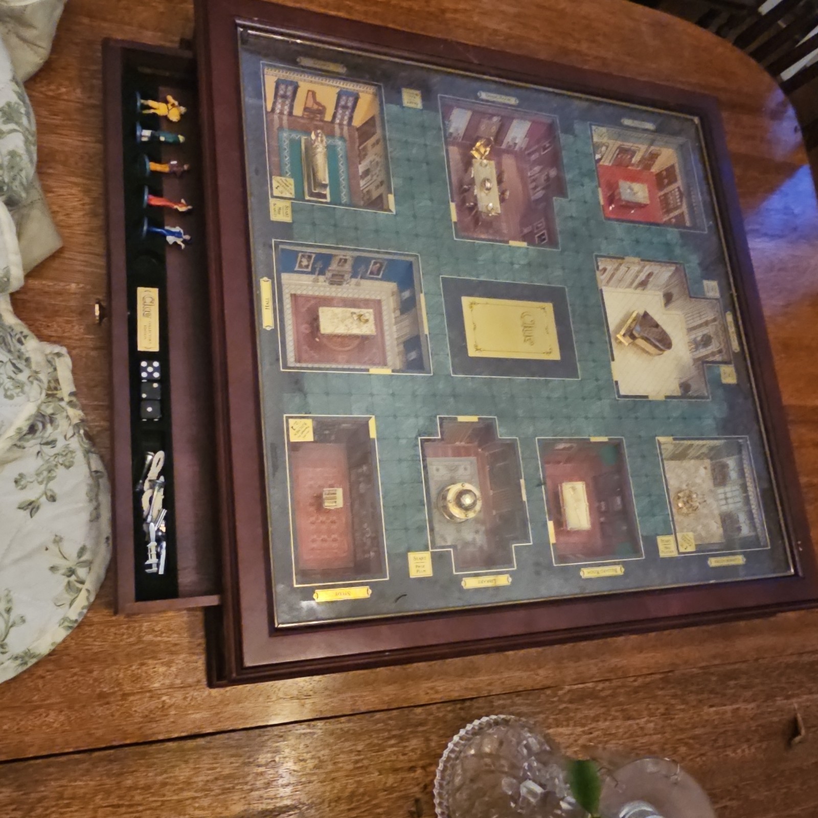 Franklin Mint Clue Framed Deluxe Board Game Shadow Box Complete Vintage Display