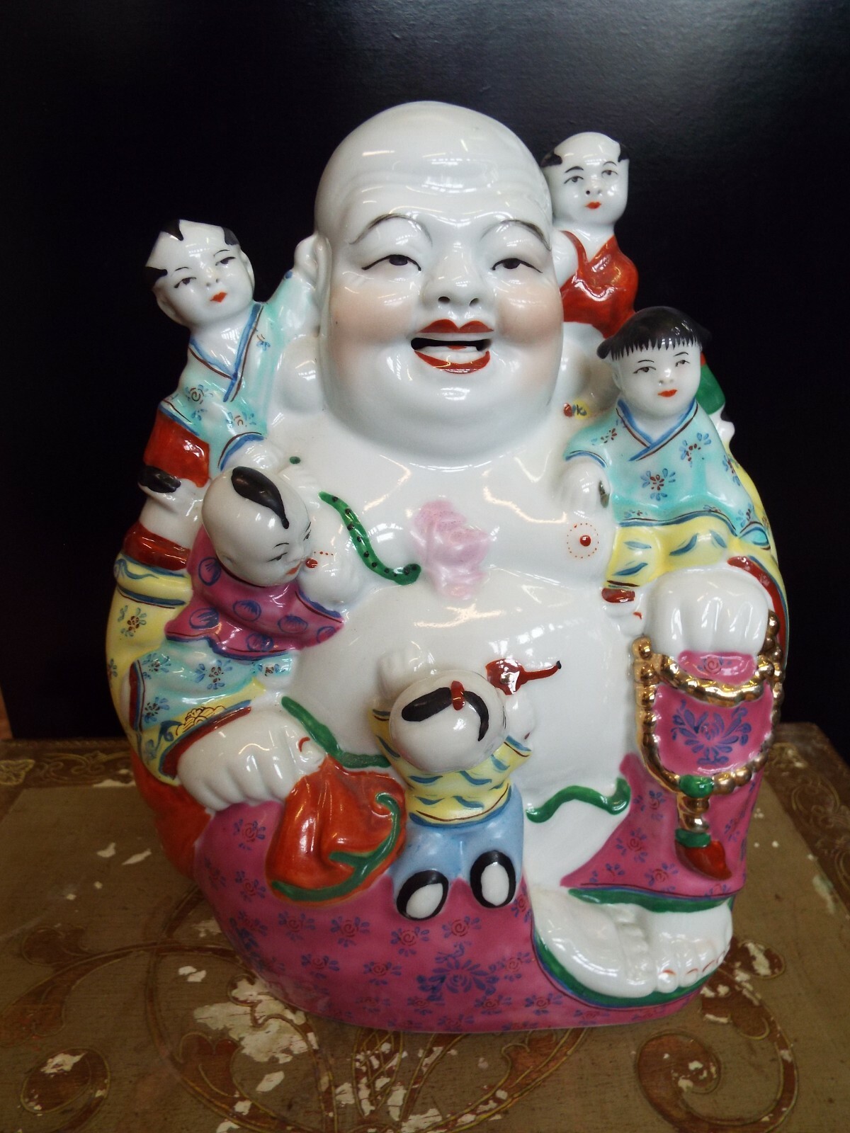 SIGNED VINTAGE LARGE CHINESE FAMILLE ROSE HAPPY BUDDHA STATUE W/KIDS  GOOD LUCK