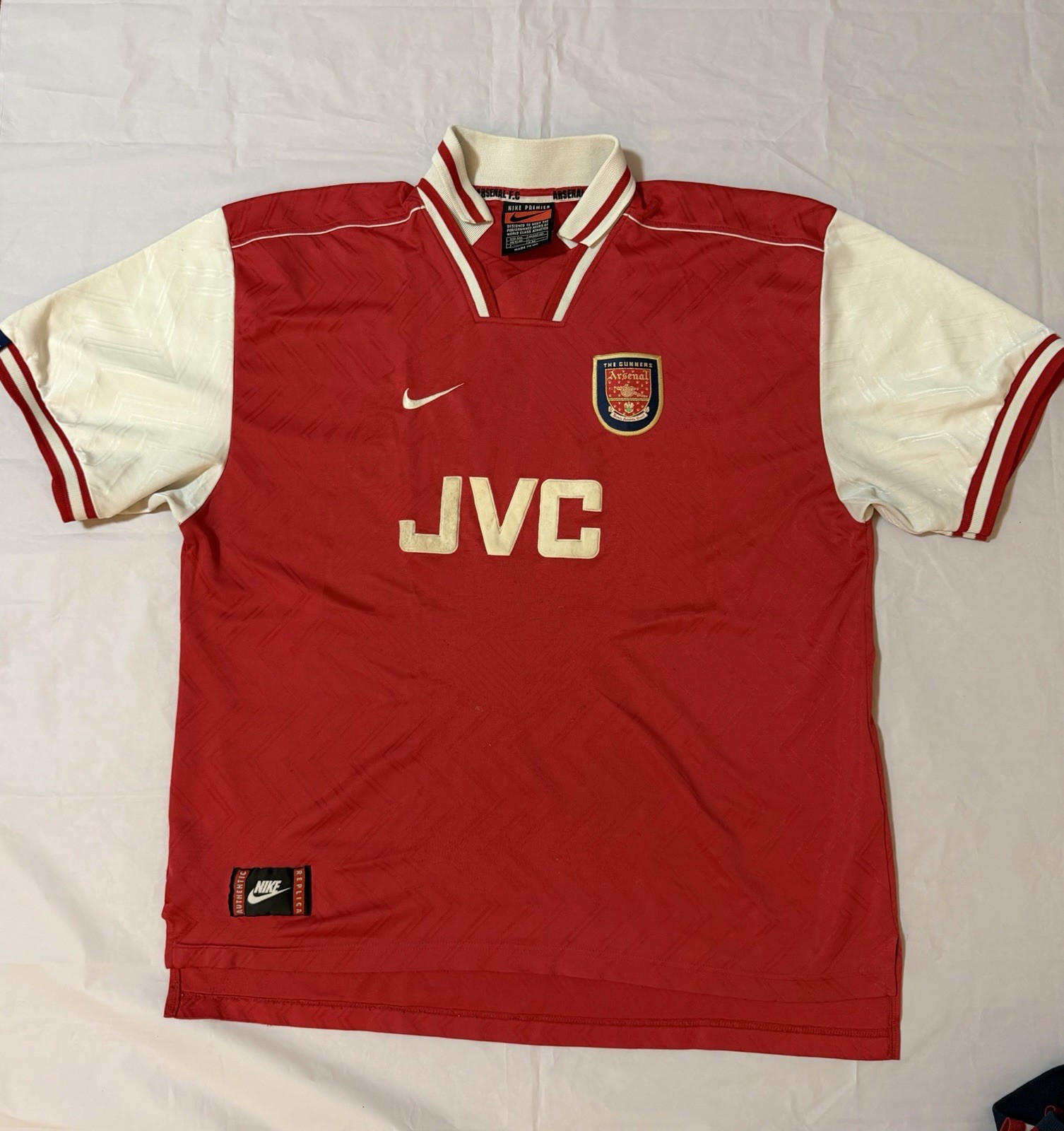 1996-98 Arsenal Home Shirt Vintage 1996-98 Arsenal Home Shirt Vintage