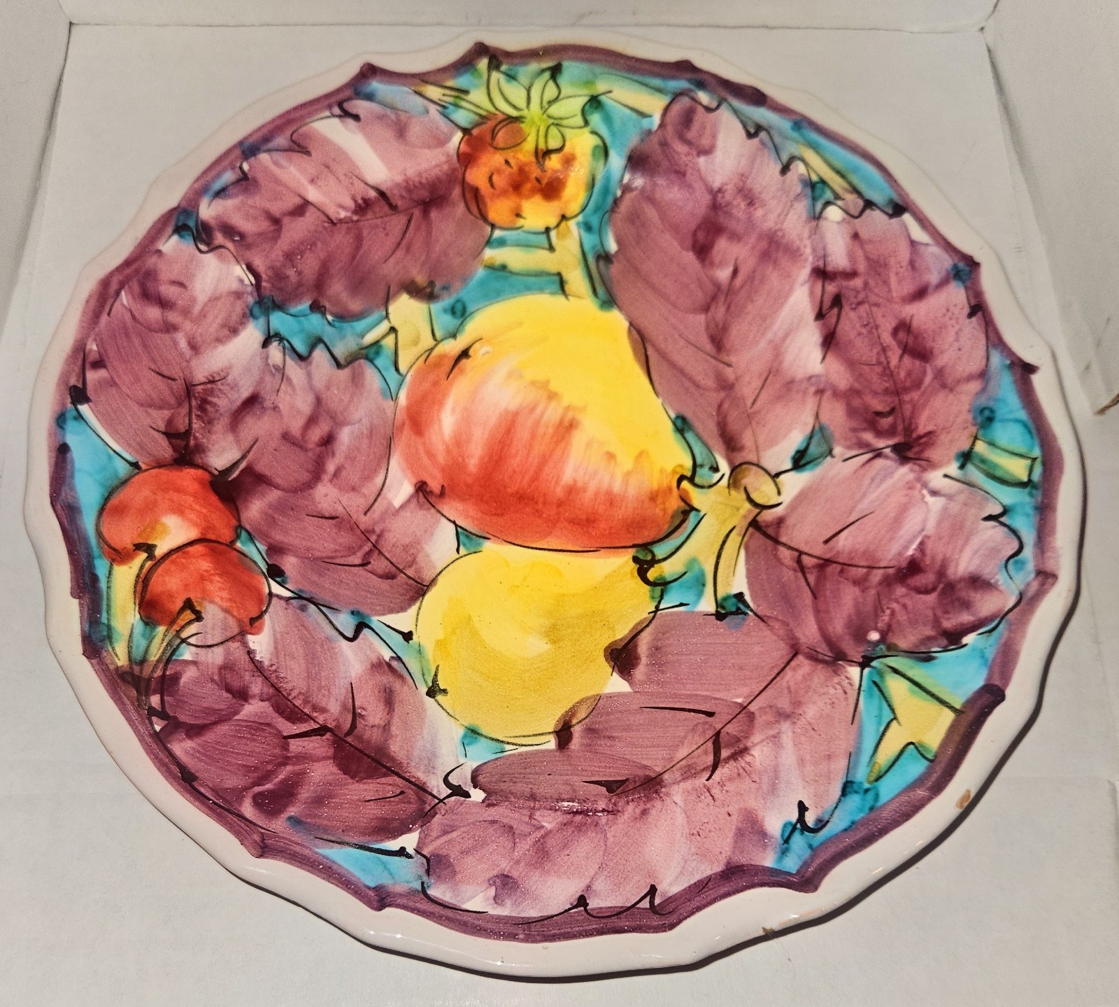 Vintage Hand Painted Italian Plate Vintage Hand Painted Italian Plate