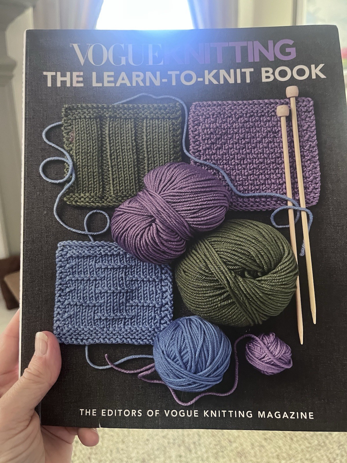 Vogue Knitting The Learn-to-Knit Book: A Complete Guide for Beginners Soft Cover