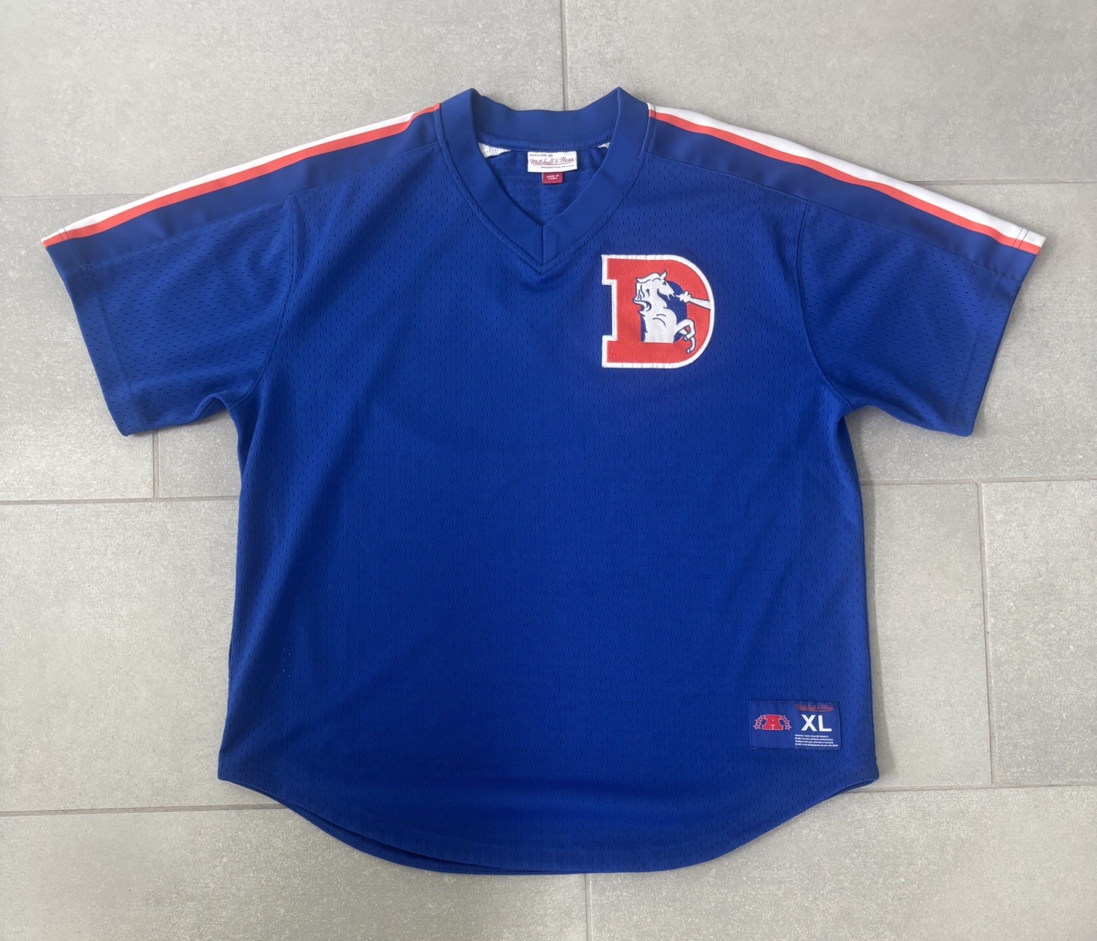 RARE Mitchell & Ness - NFL Denver Broncos Mesh \