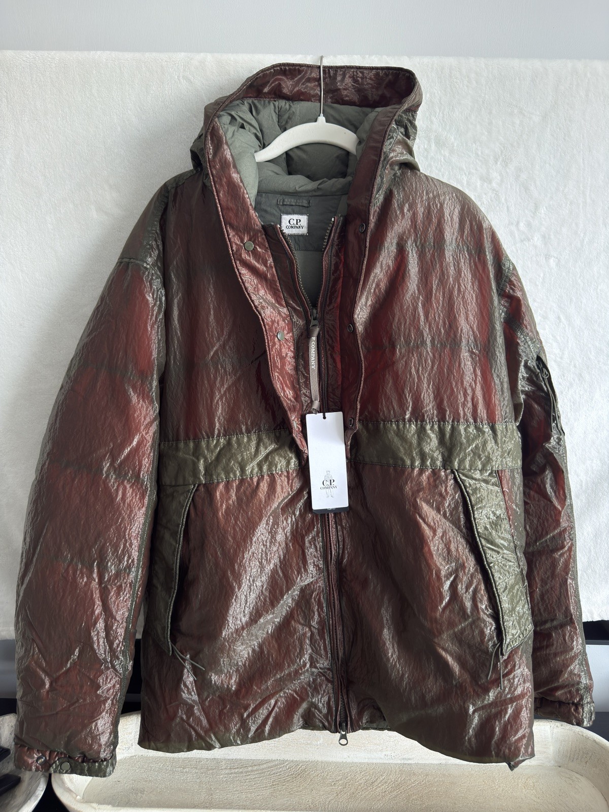 C.P. Company Kan-D Medium Down Jacket with Hood Men\'s