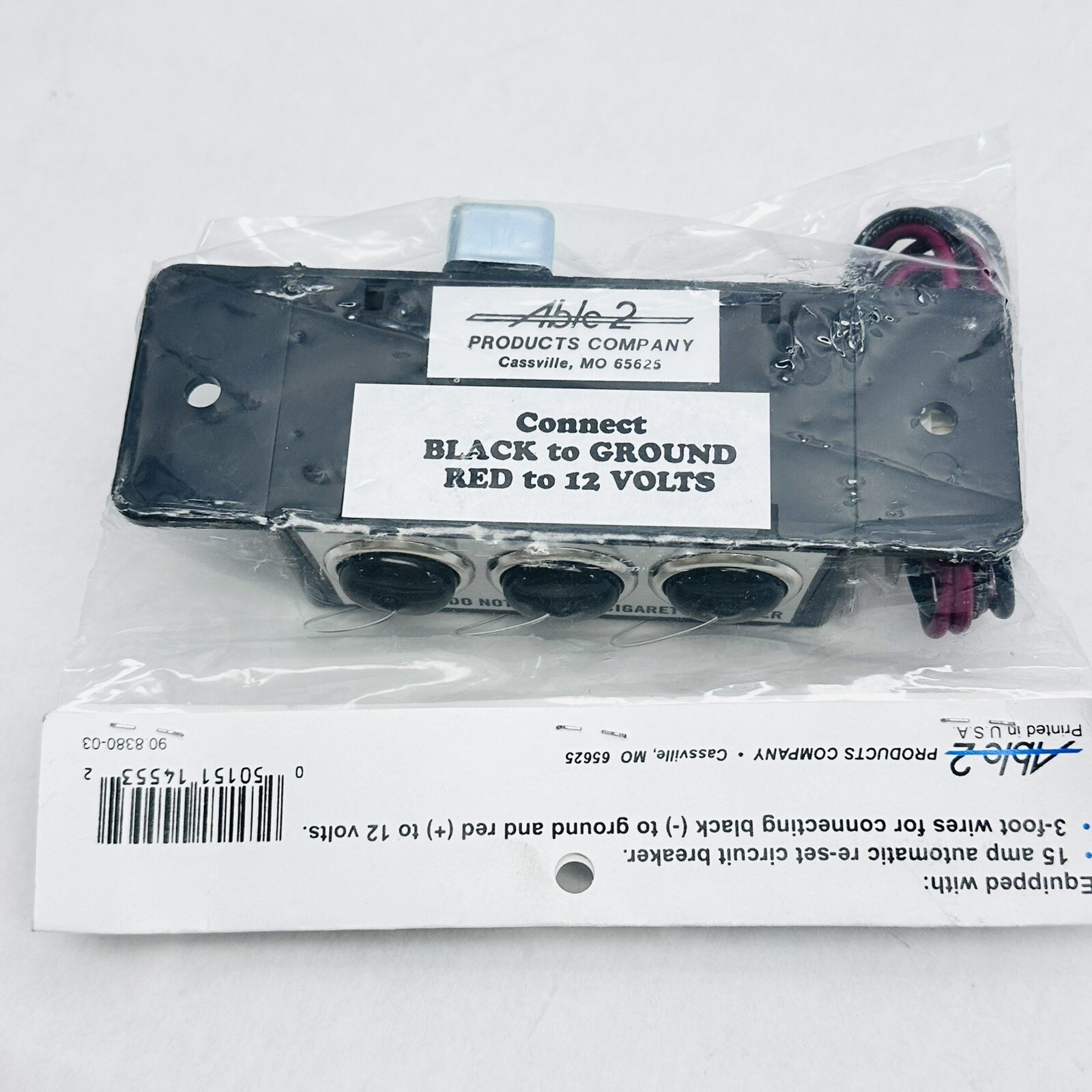 SHO-ME THREE 12V ACCESSORY OUTLETS 14.0553 SHO-ME THREE 12V ACCESSORY OUTLETS 14.0553