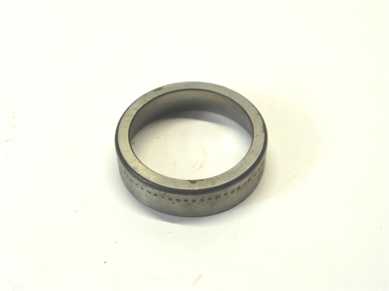 VINTAGE 1948-1956 FORD THUNDERBIRD REAR AXLE BEARING CUP FORD #8M-4222 NOS VINTAGE 1948-1956 FORD THUNDERBIRD REAR AXLE BEARING CUP FORD #8M-4222 NOS