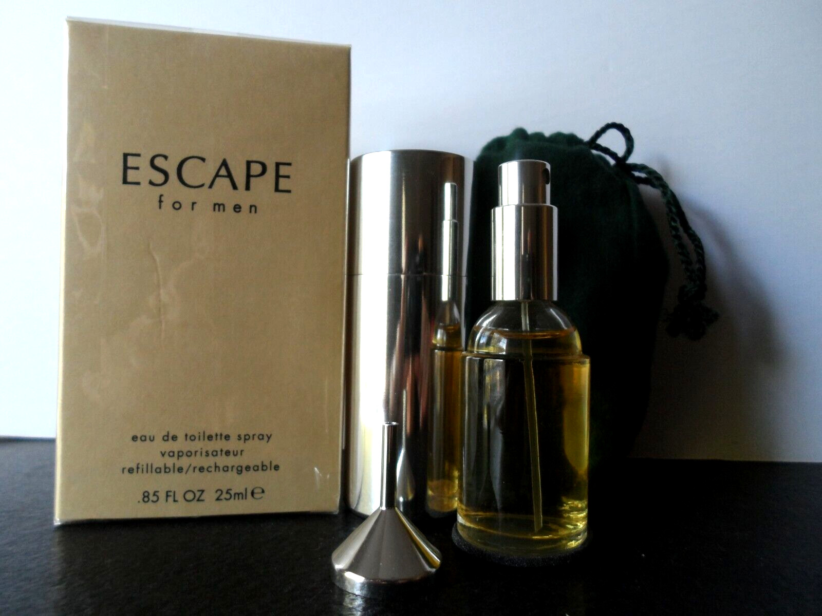 Vintage Escape Men EDT Spray 0.85 oz / 25 ml Refillable , New in Sealed Box . Vintage Escape Men EDT Spray 0.85 oz / 25 ml Refillable , New in Sealed Box .