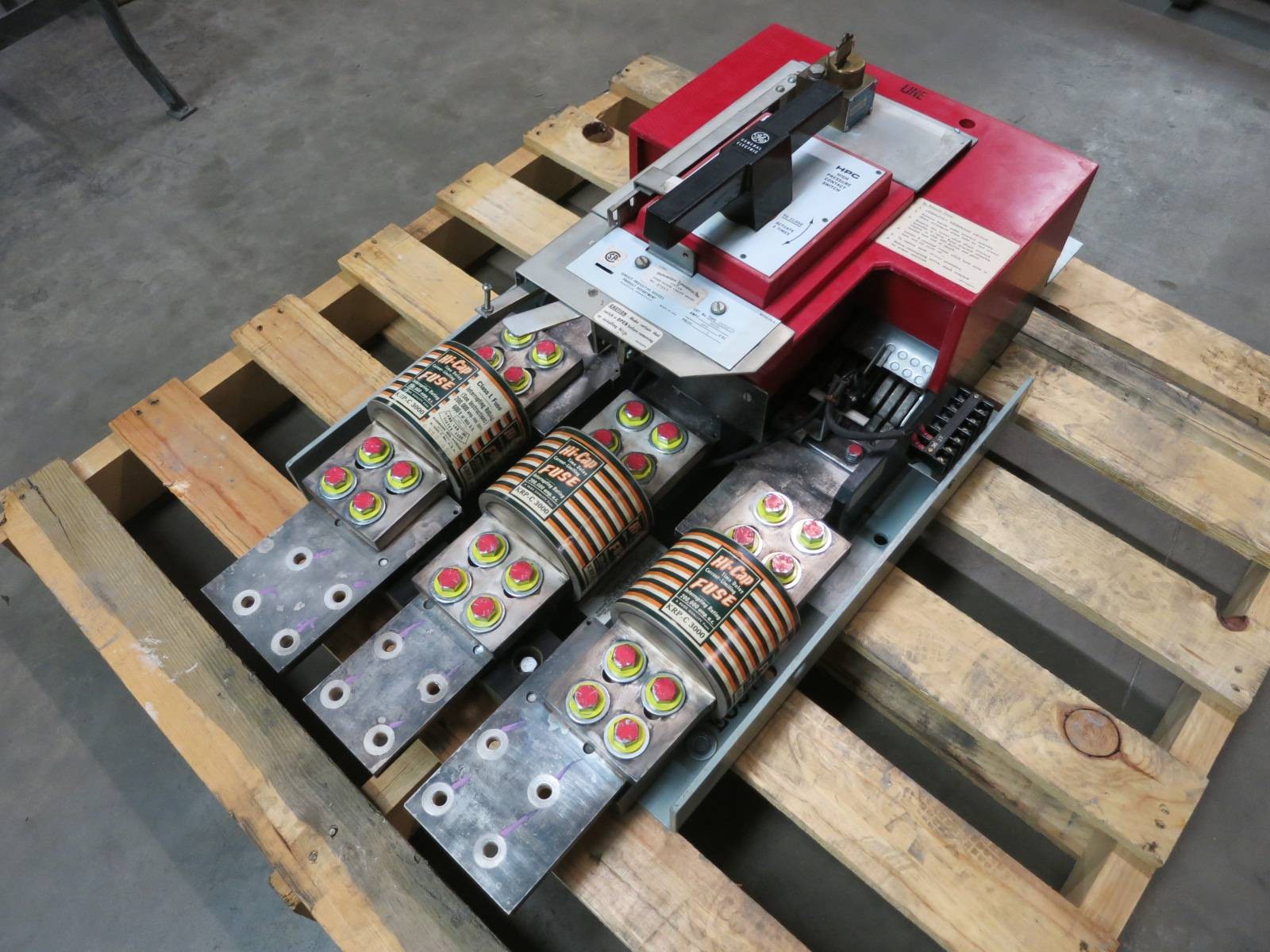 GE THPC3430ET1 3000 Amp HPC High Pressure Contact Switch THPC 3430ET1 THPC3430 A