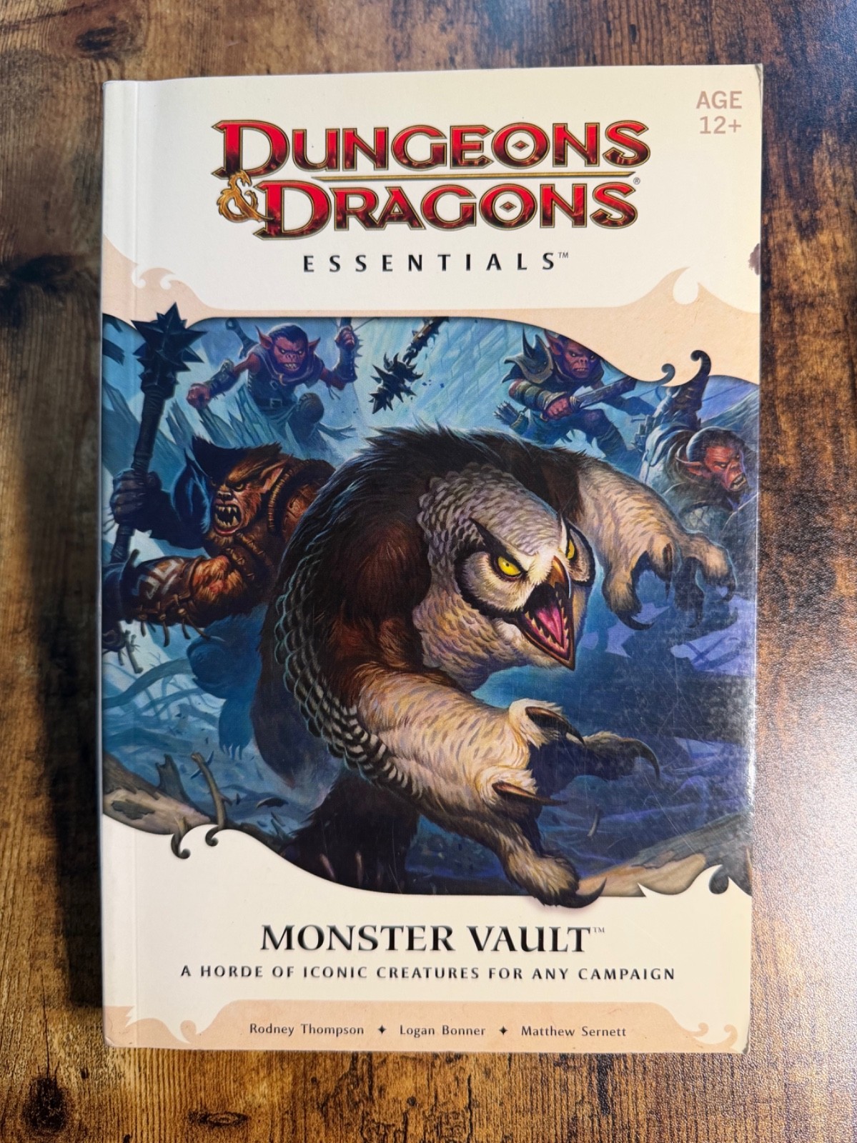 Wizards of Coast 2010 D&D Dungeons and Dragons Essentials: Monster Vault