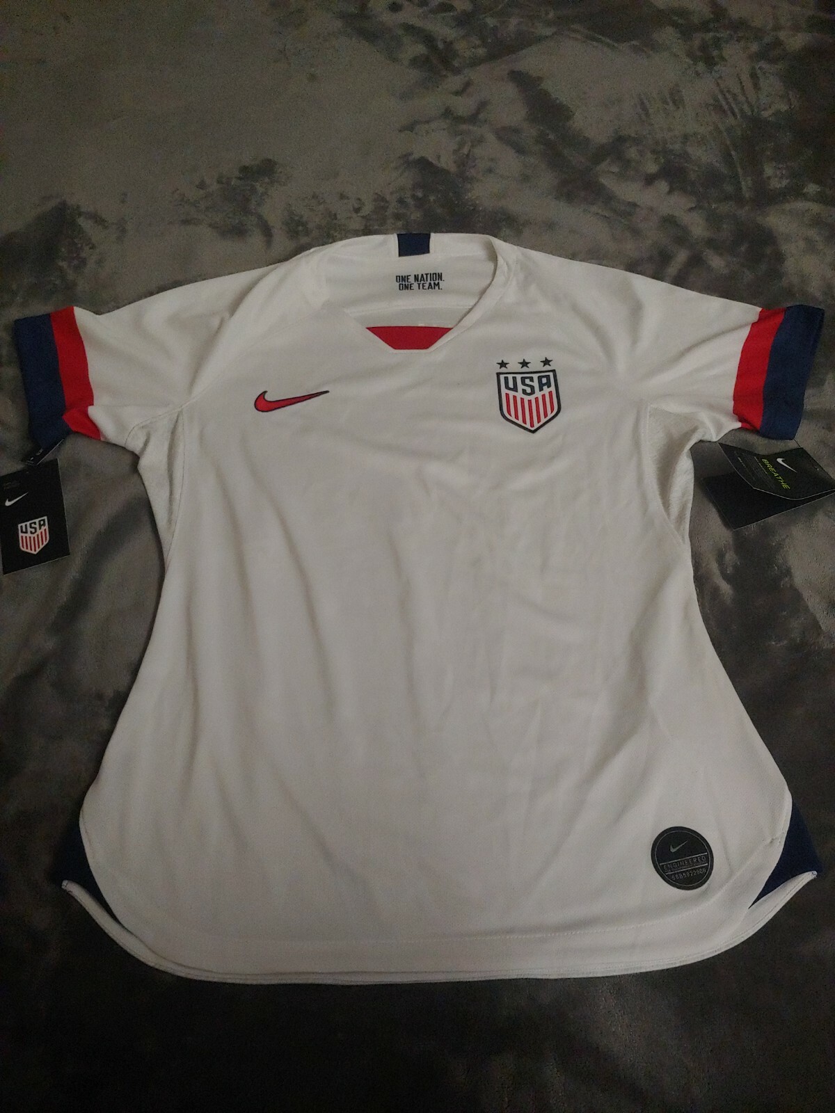 2019/20 Nike Women’s USA Stadium Quality Jersey Size Medium AJ4398 100 NWT 2019/20 Nike Women’s USA Stadium Quality Jersey Size Medium AJ4398 100 NWT