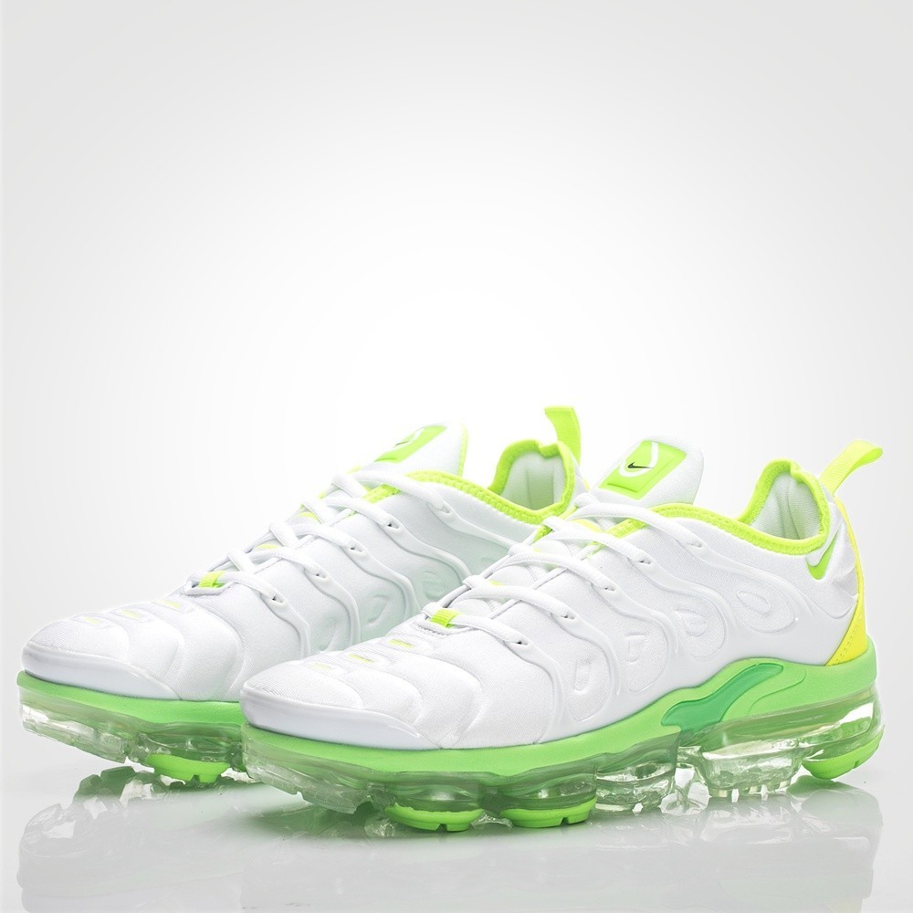 DS NIKE Air VaporMax TN PLUS White Green Color mens Size 8-13 Free Fast Shipping