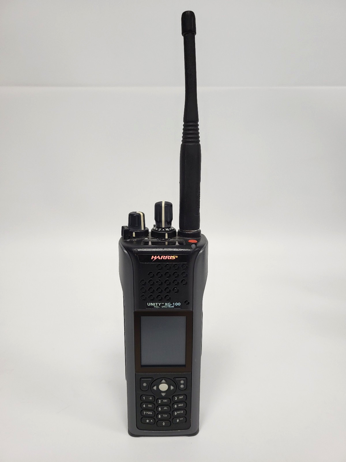 Harris  XG-100P Portable Multiband Radio XP-100F with Battery and Antenna